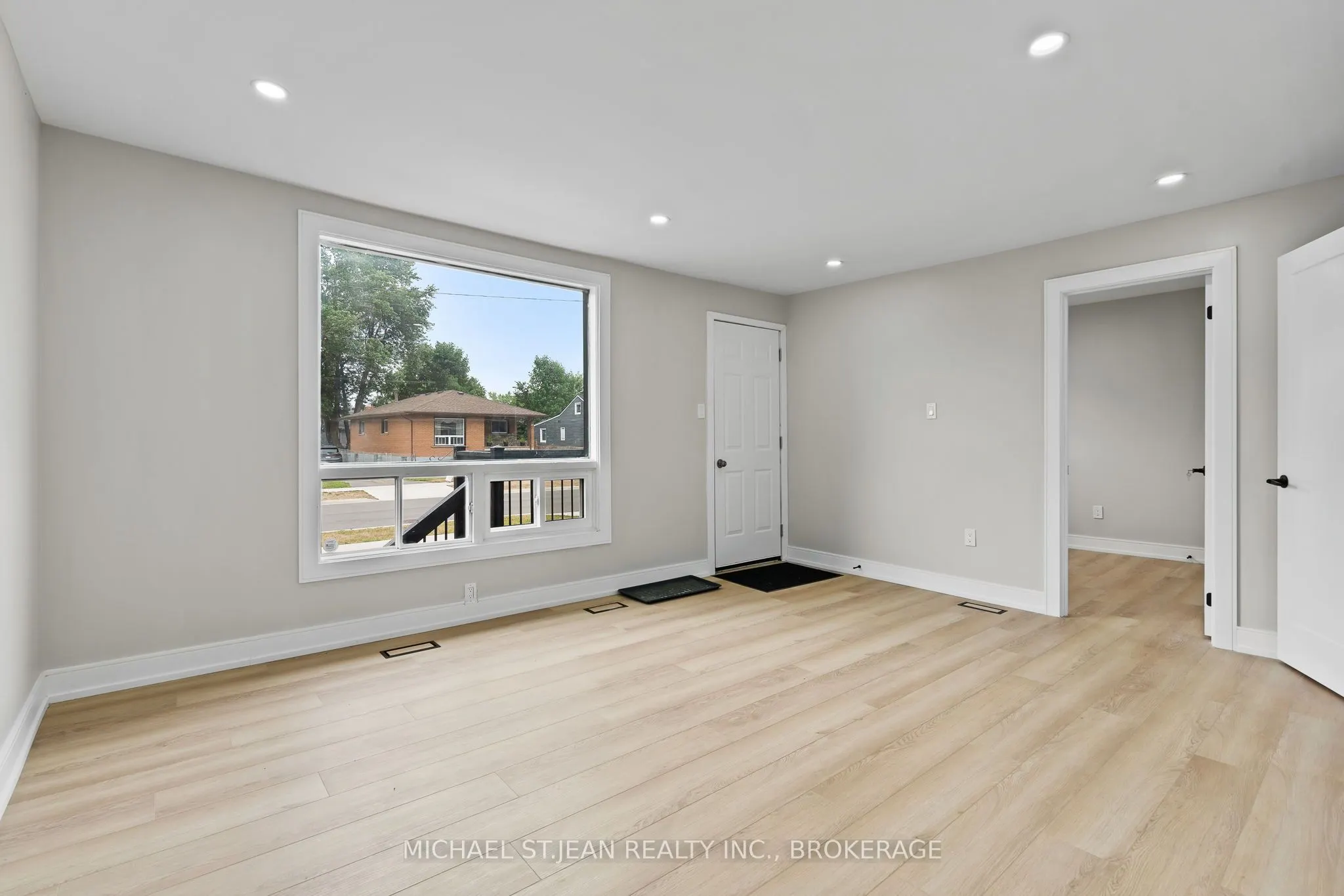 321 Dieppe Street