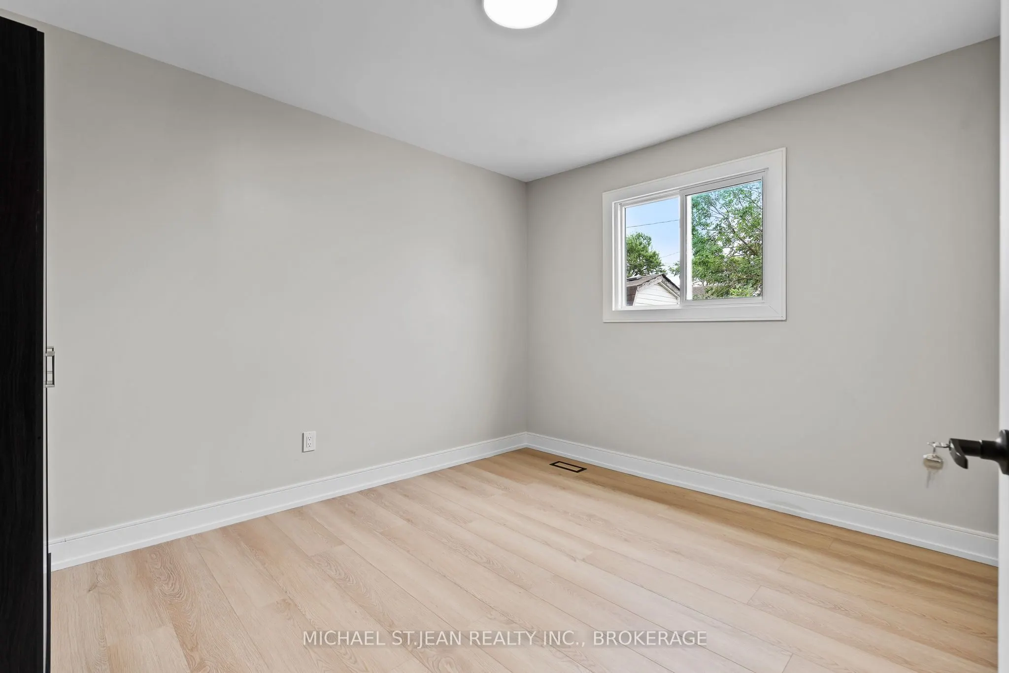 321 Dieppe Street