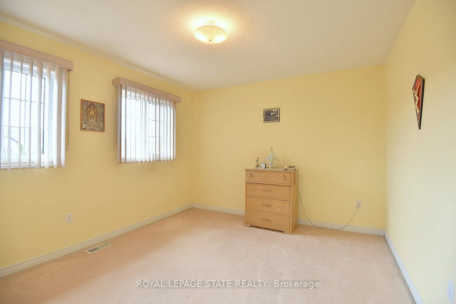 13 Chianti Crescent