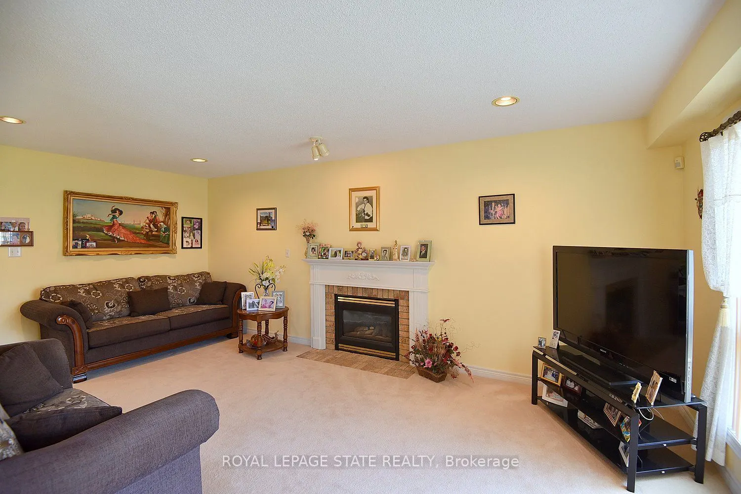 13 Chianti Crescent