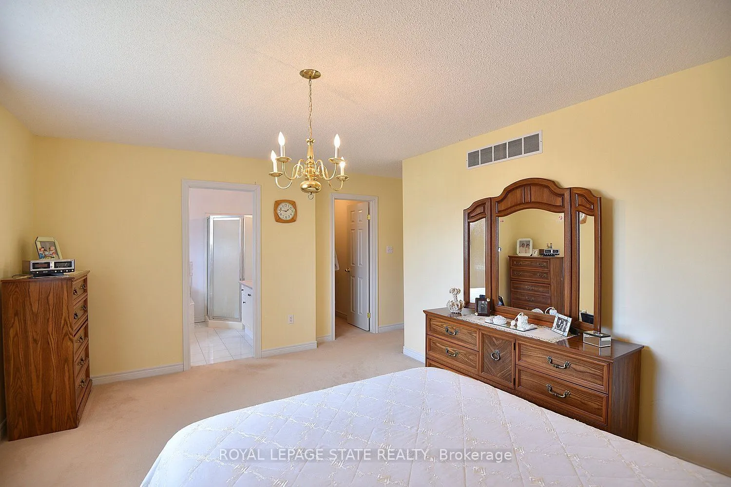 13 Chianti Crescent