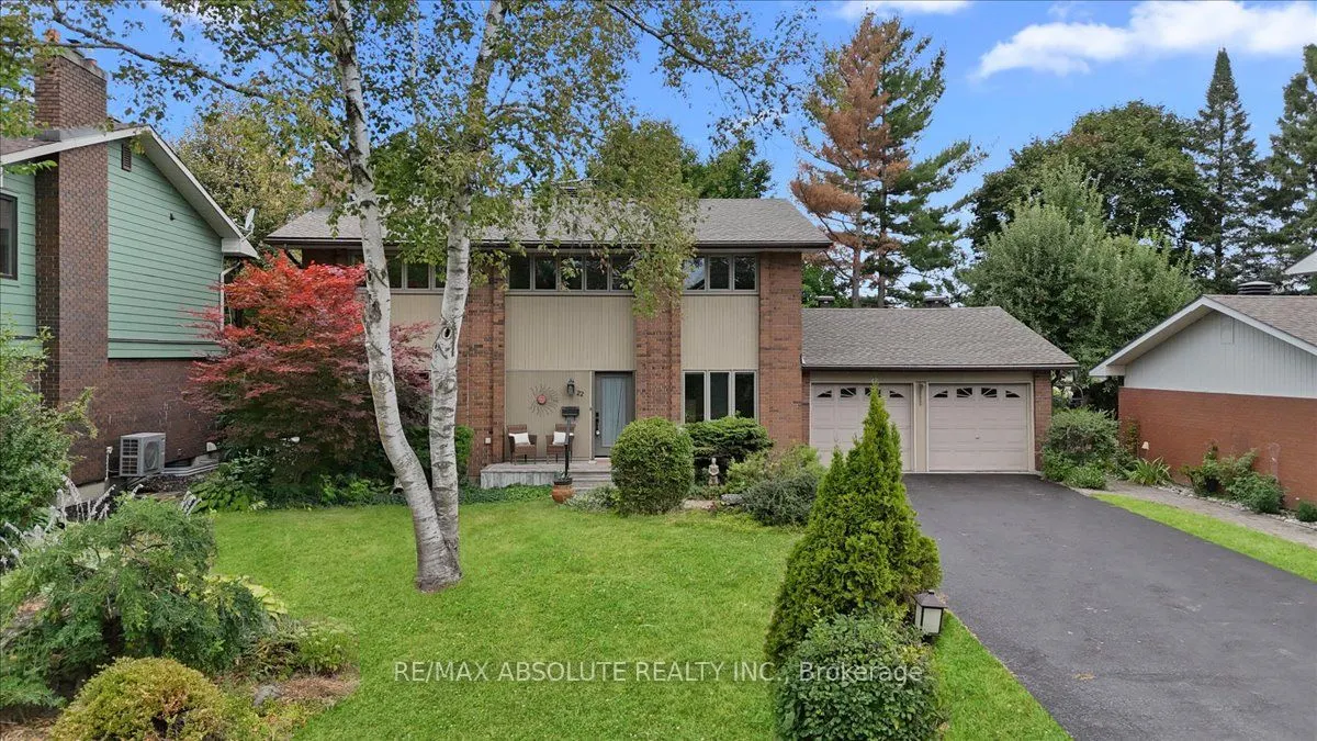 22 Banting Crescent