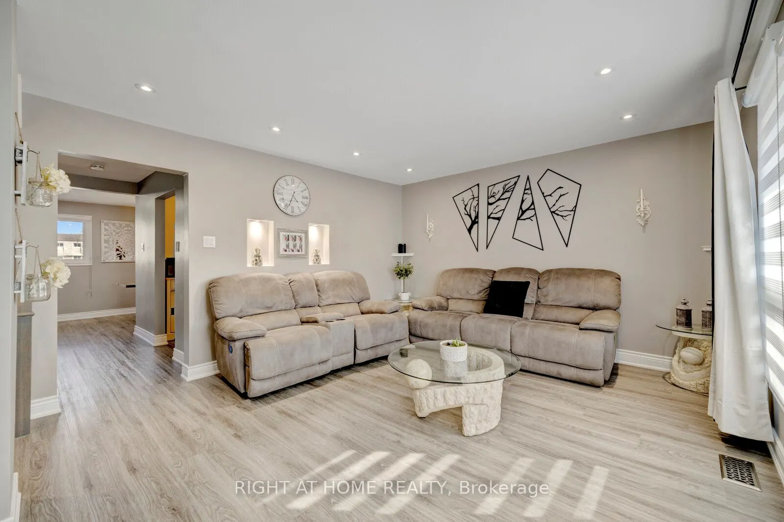 985 Limeridge Road E, #3