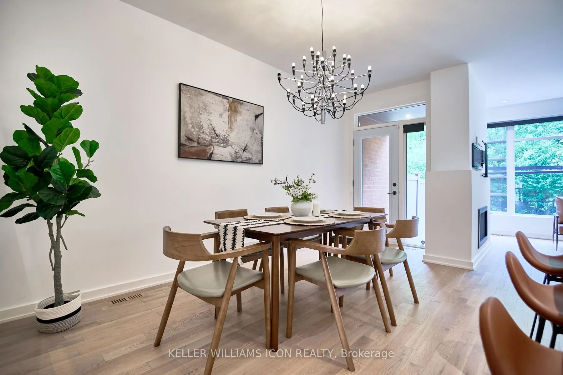 192 Larimar Circle