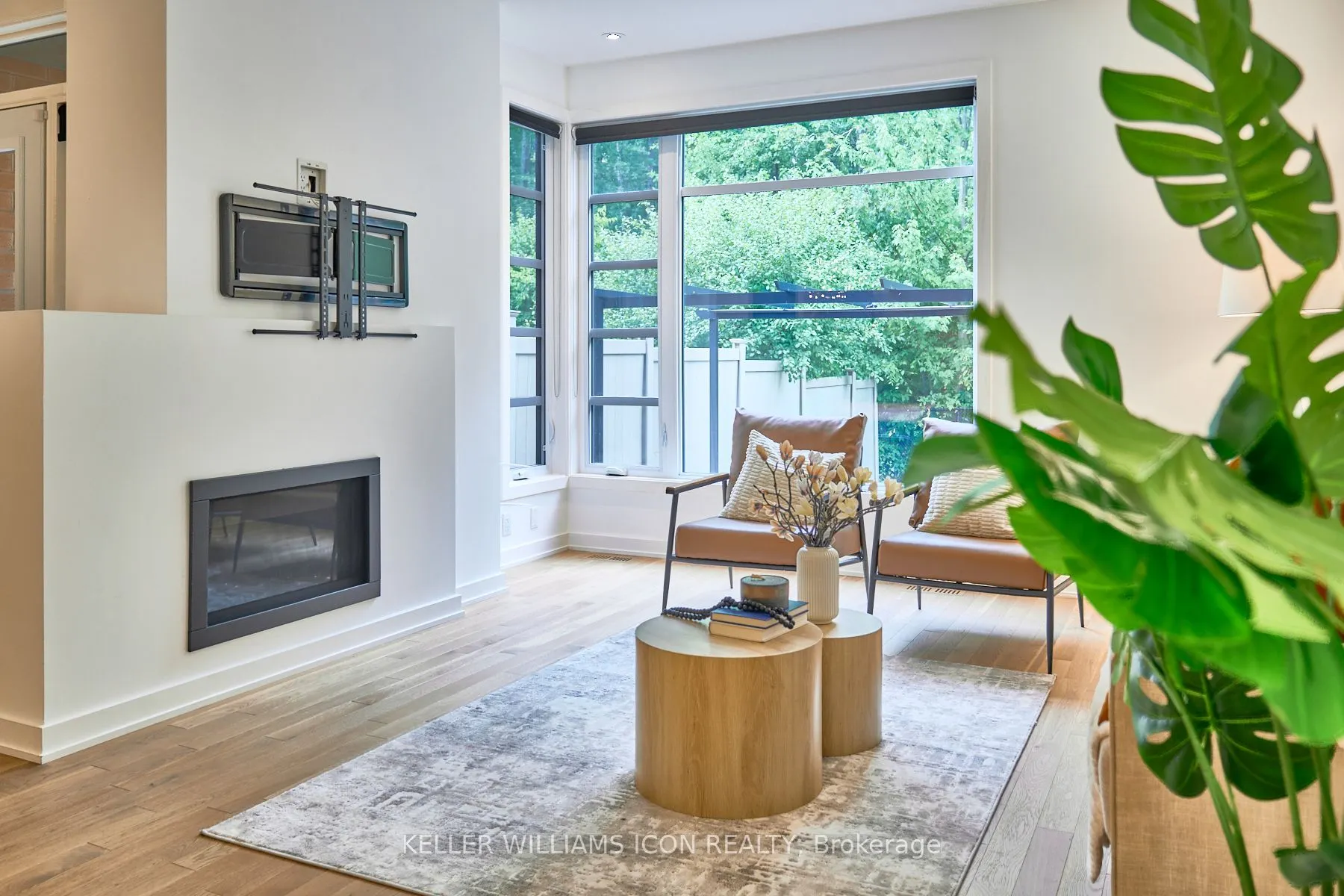 192 Larimar Circle