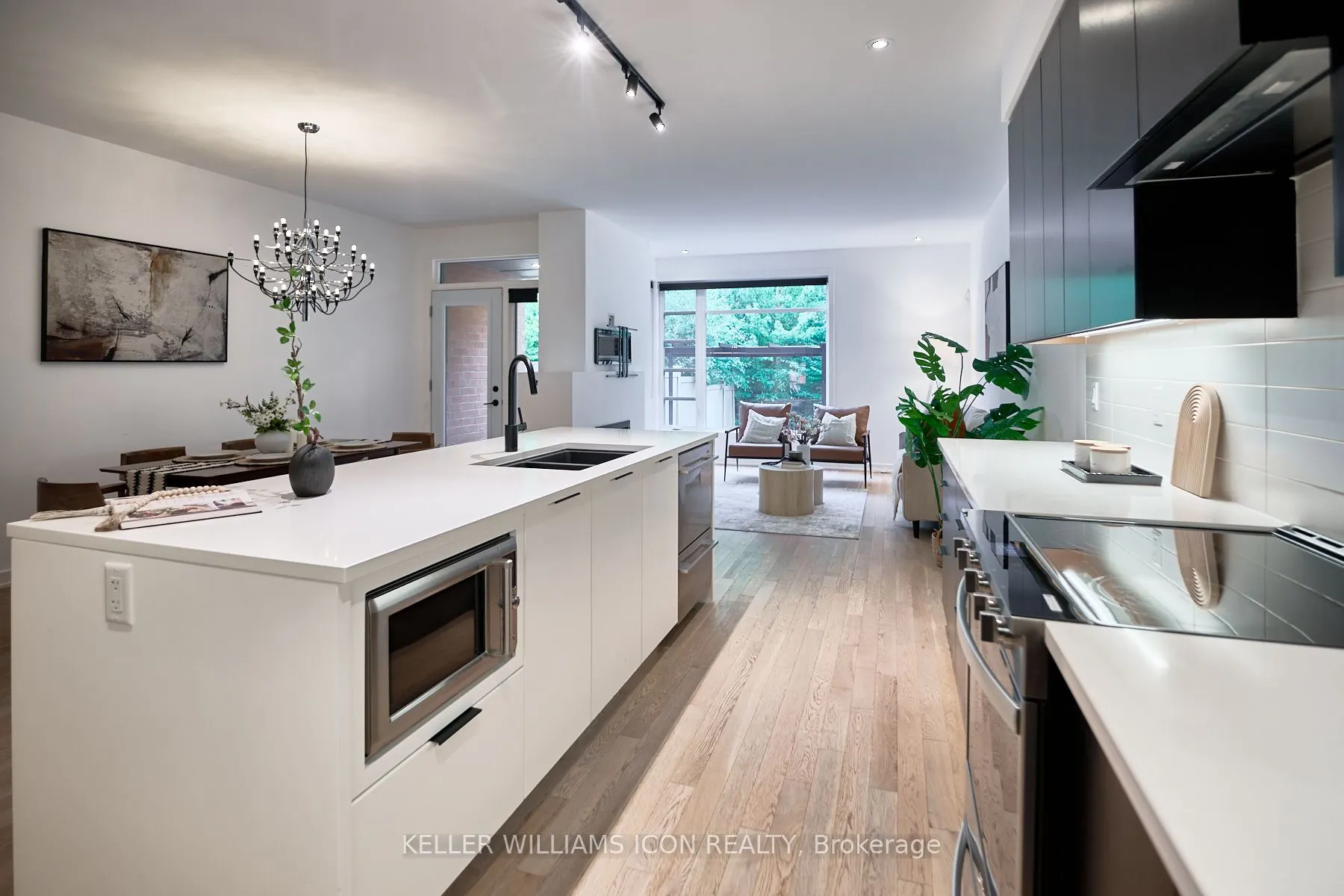 192 Larimar Circle
