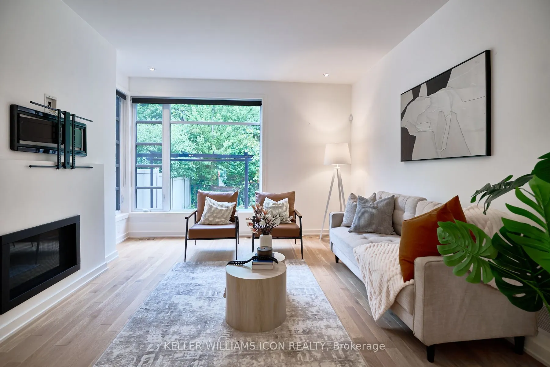 192 Larimar Circle