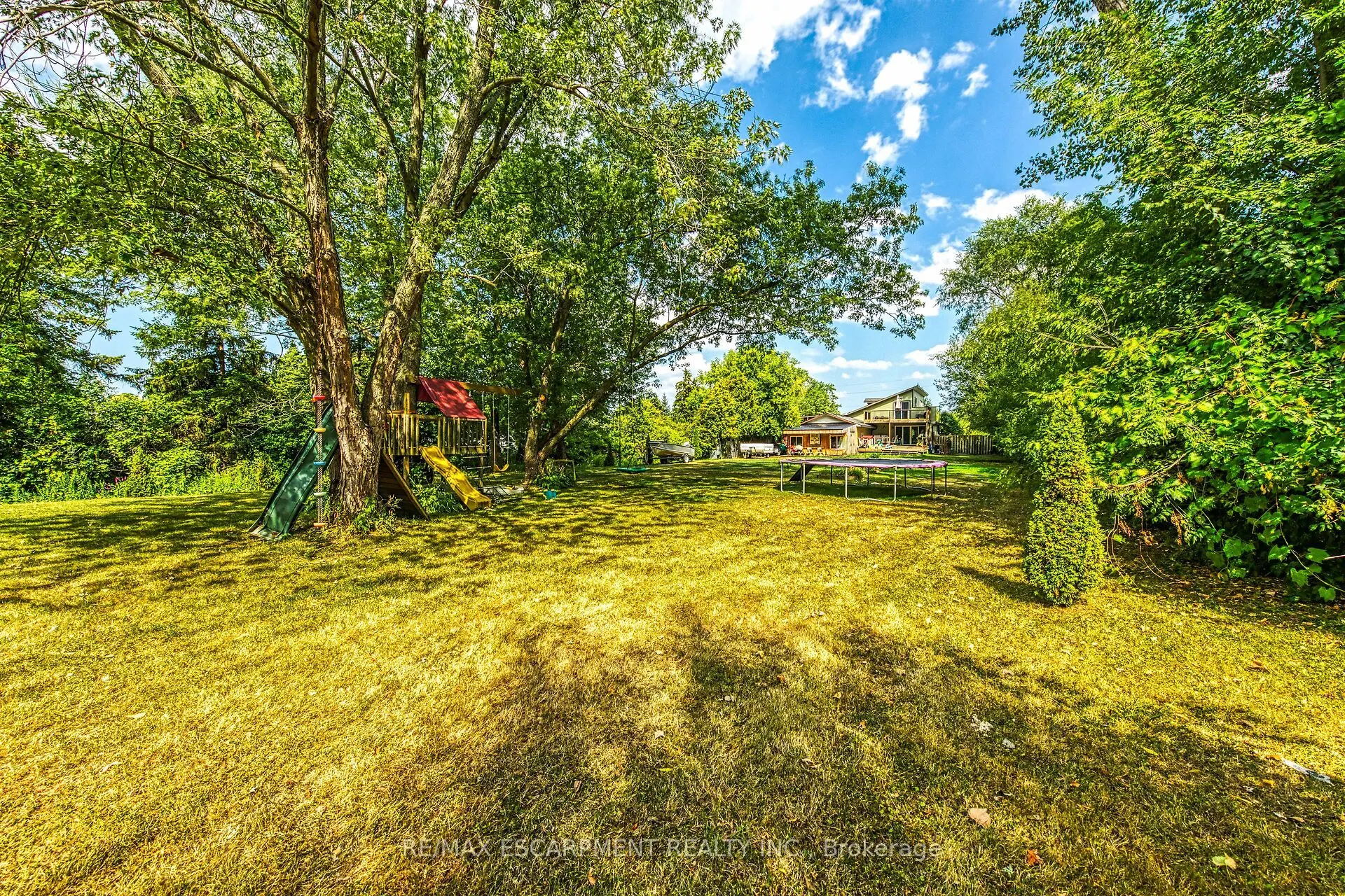 1435 MERRITTVILLE Highway