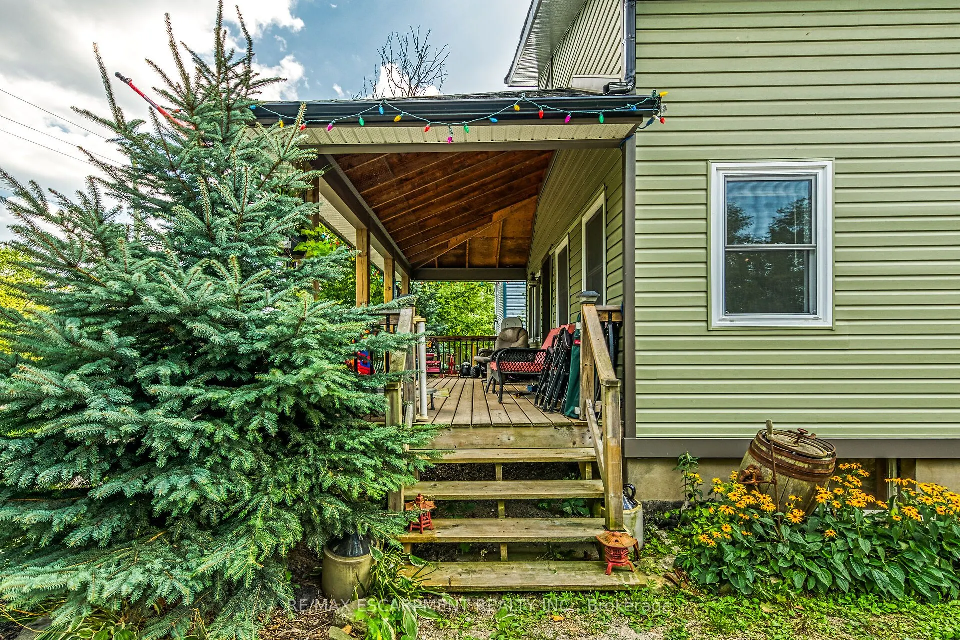 1435 MERRITTVILLE Highway