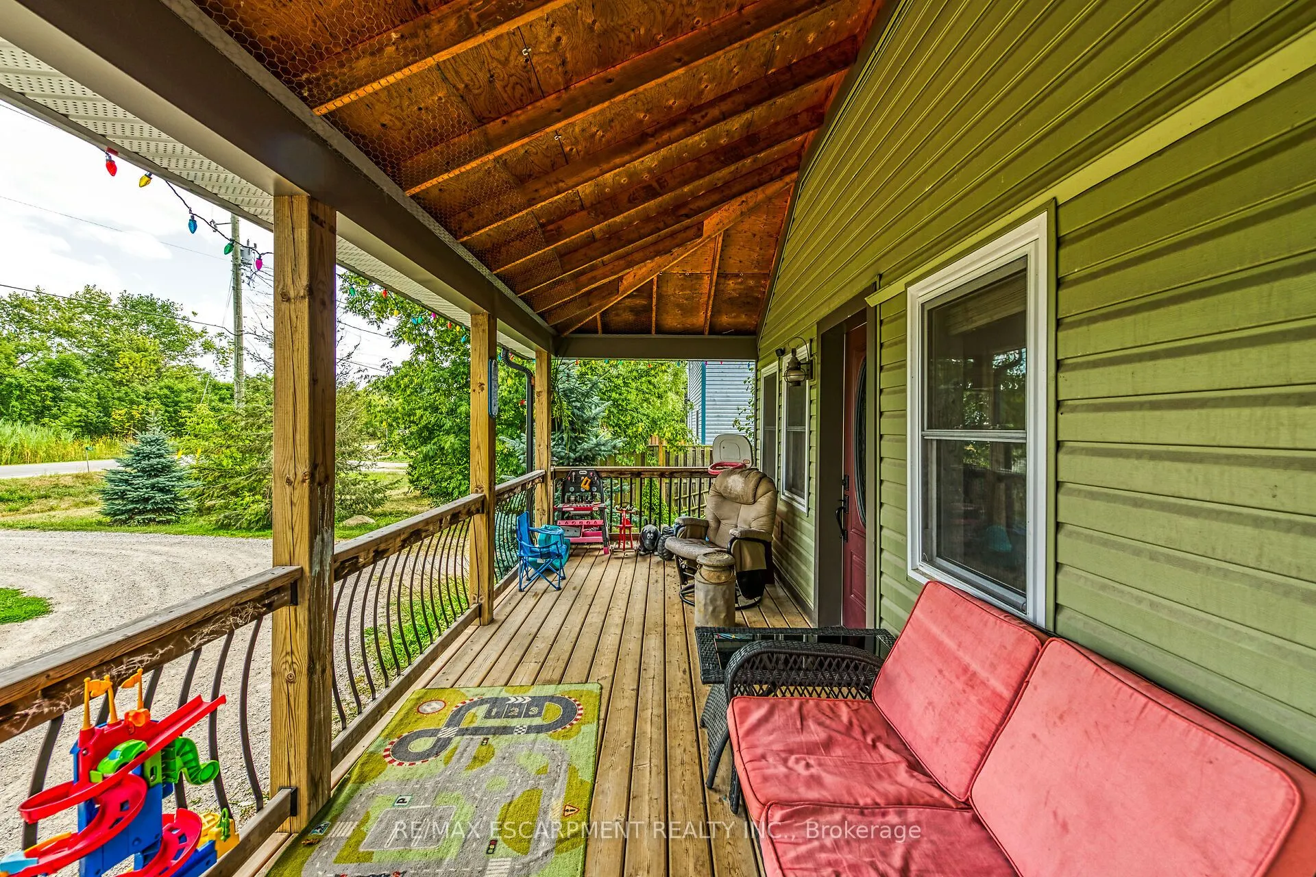 1435 MERRITTVILLE Highway