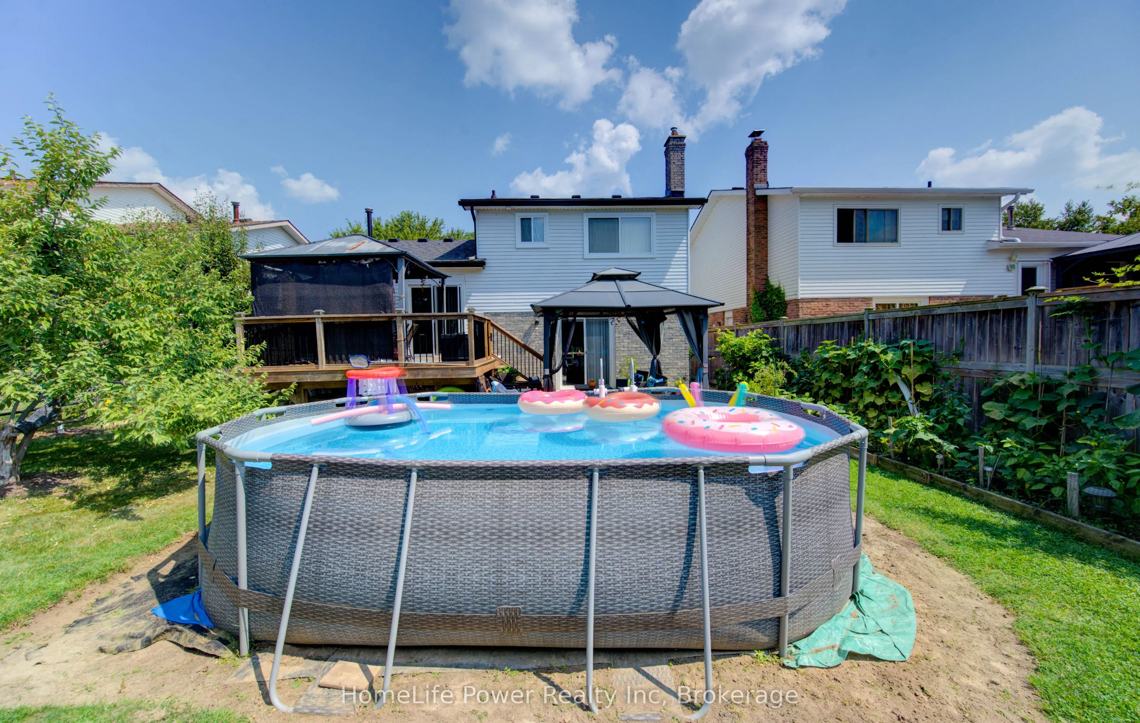 87 Sugar Maple Street