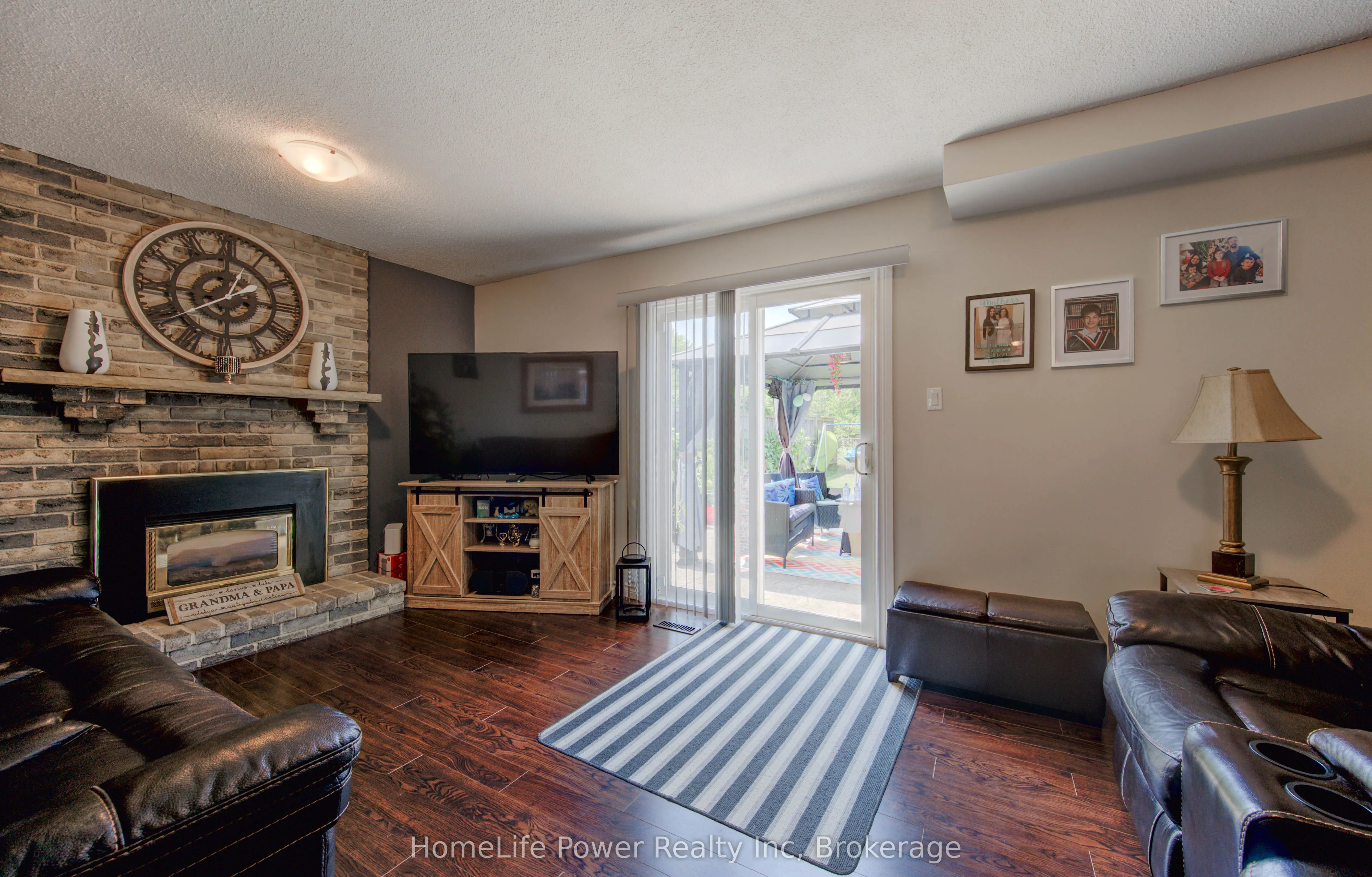87 Sugar Maple Street