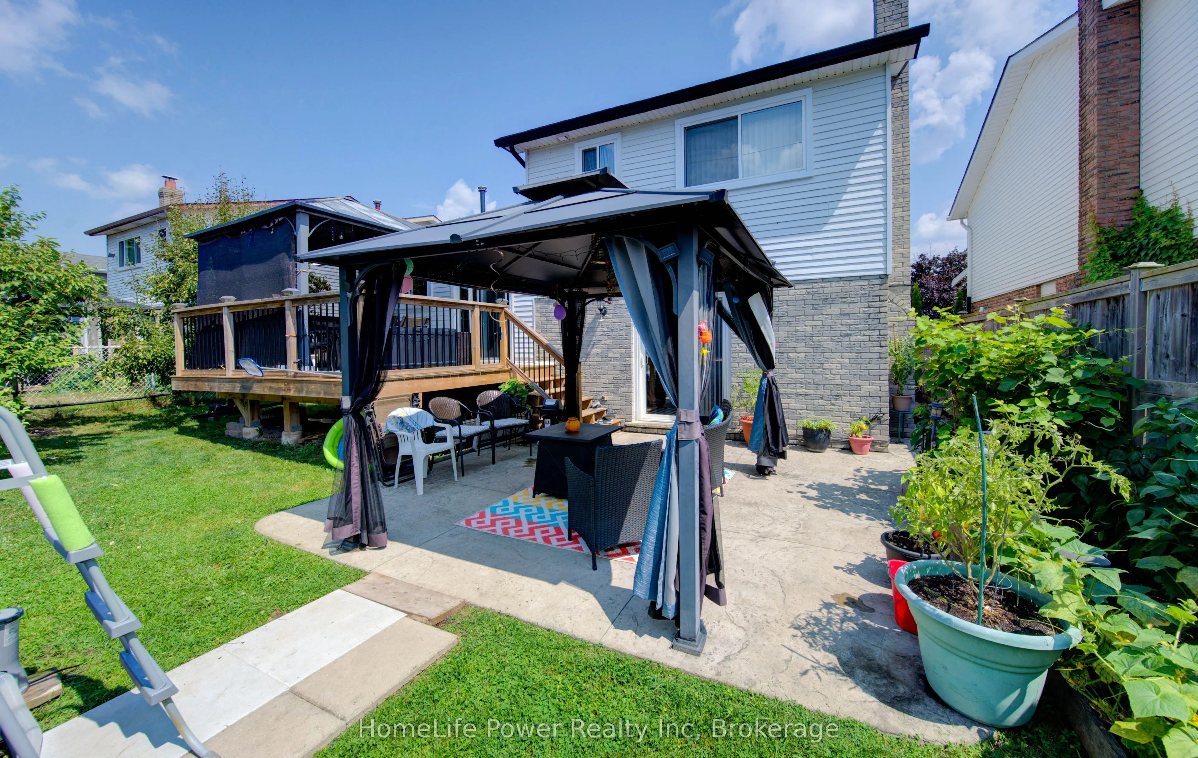 87 Sugar Maple Street