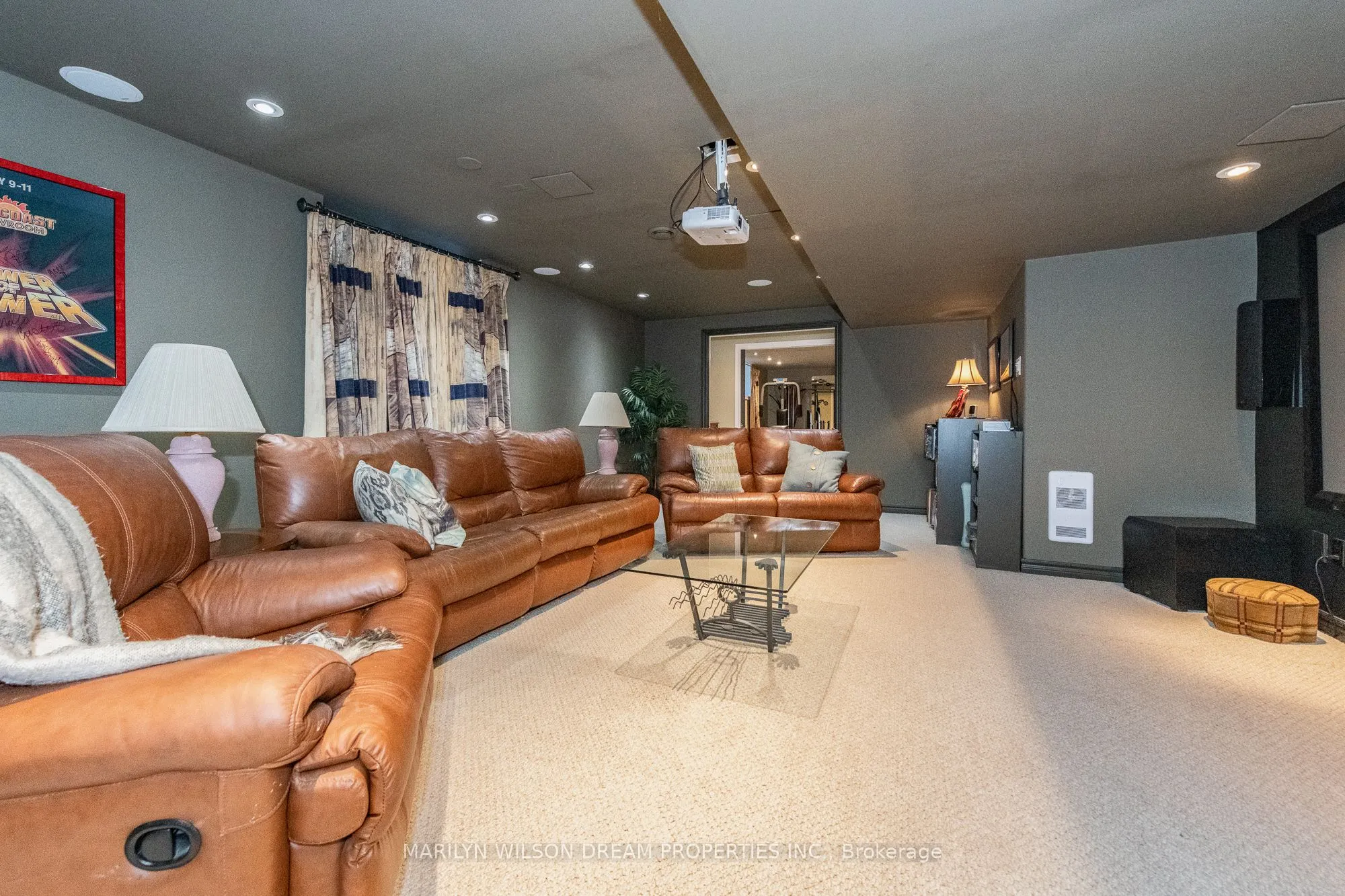12 Greenpointe Drive