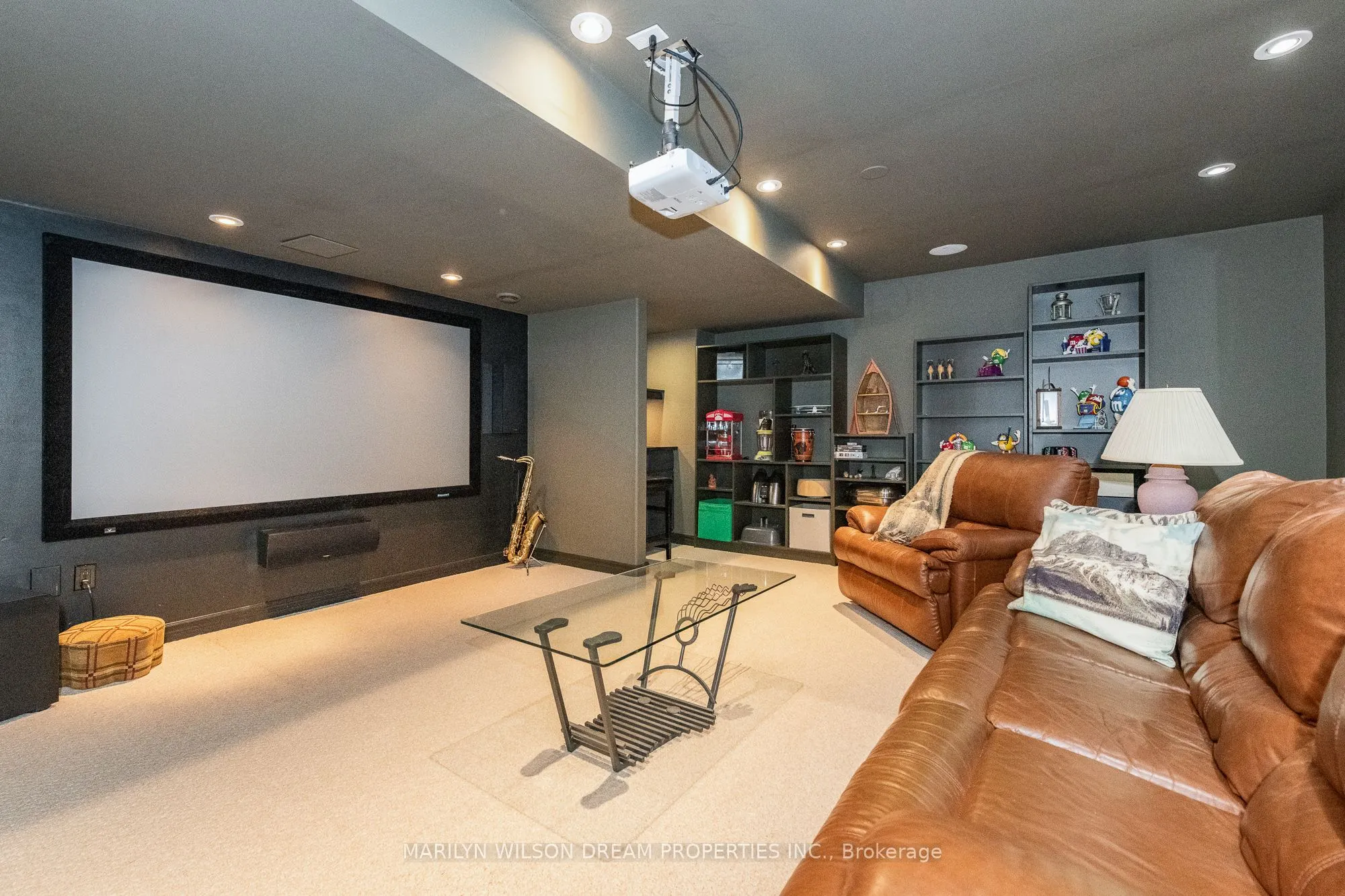 12 Greenpointe Drive