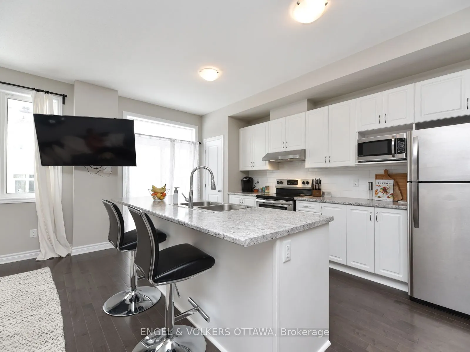 626 Geranium Walk