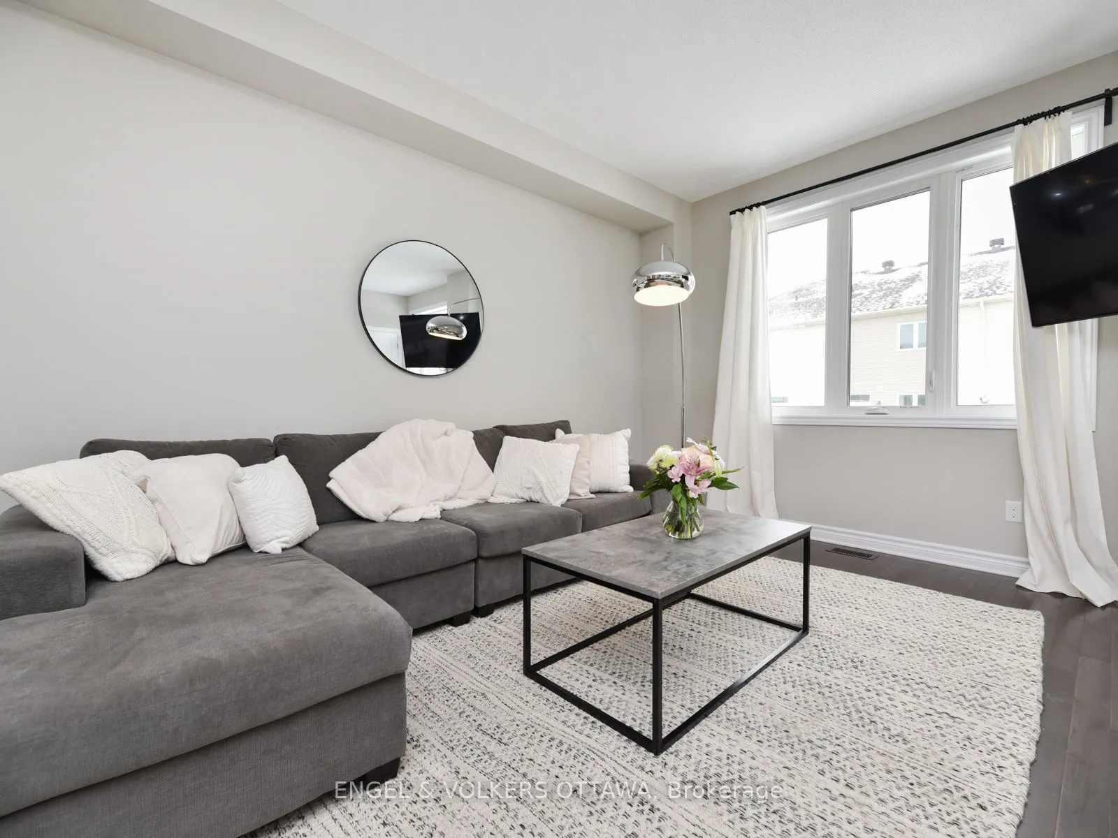 626 Geranium Walk