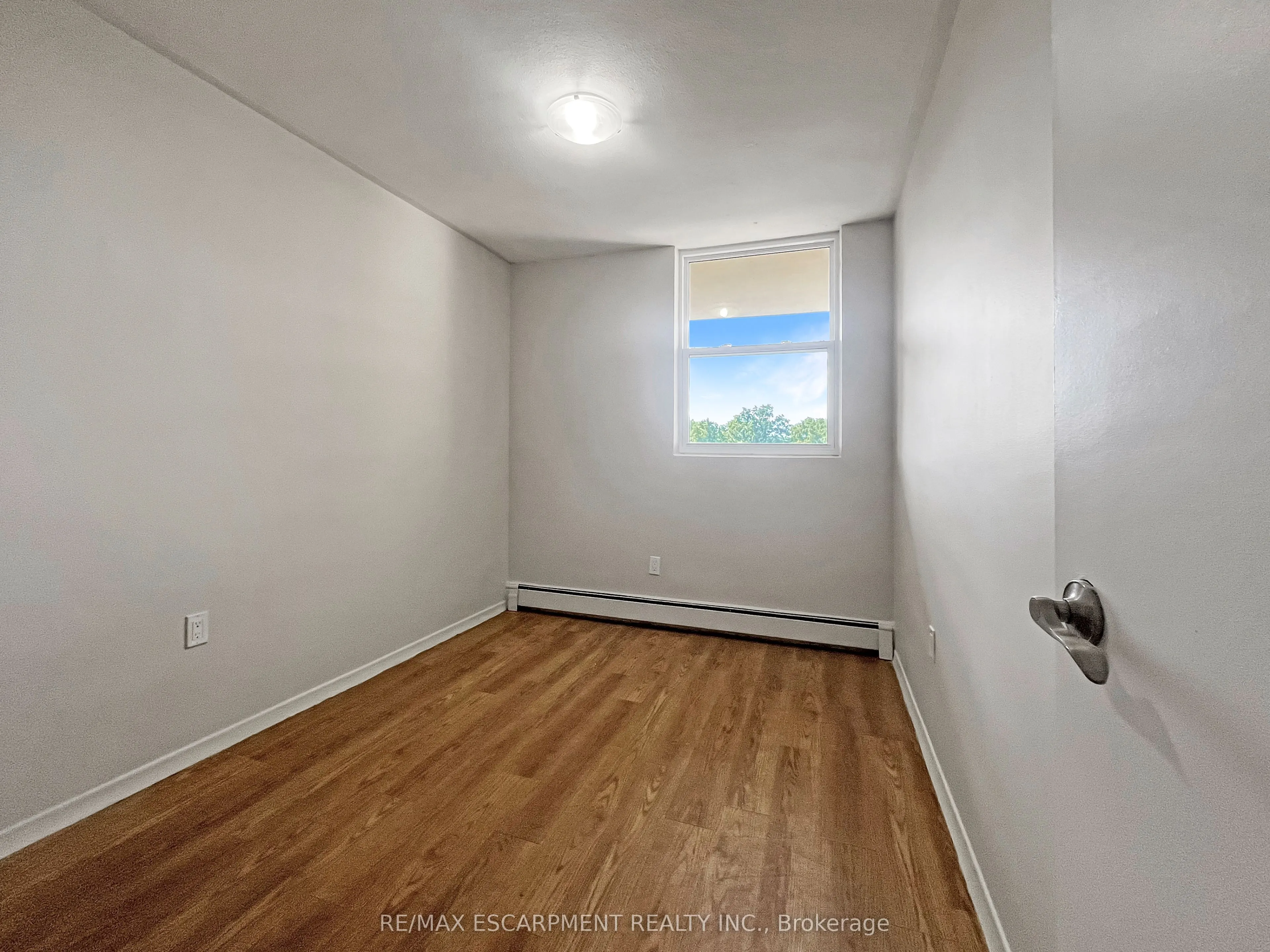 350 QUIGLEY Road, #315