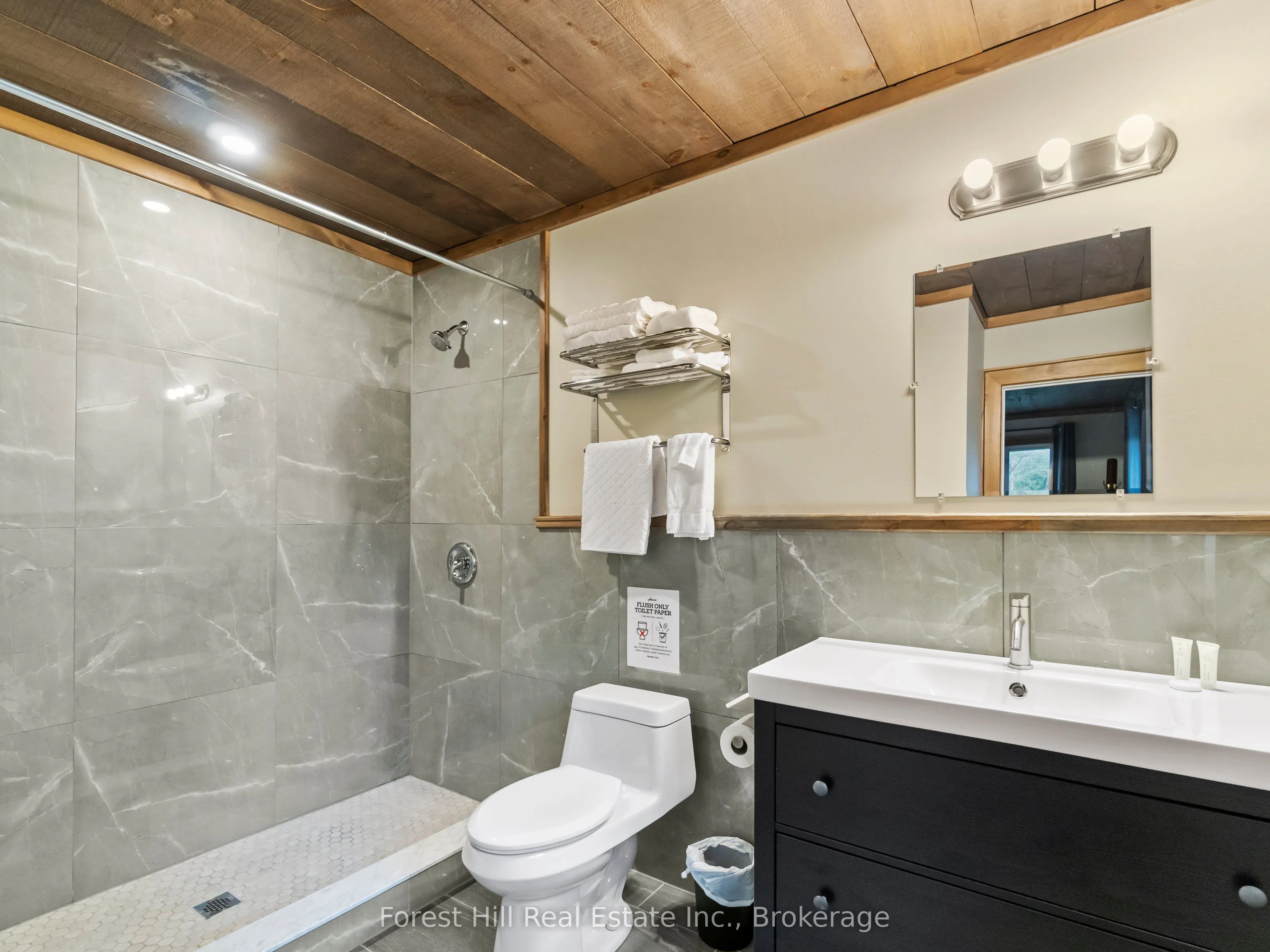 1326 Kawagama Lake Road
