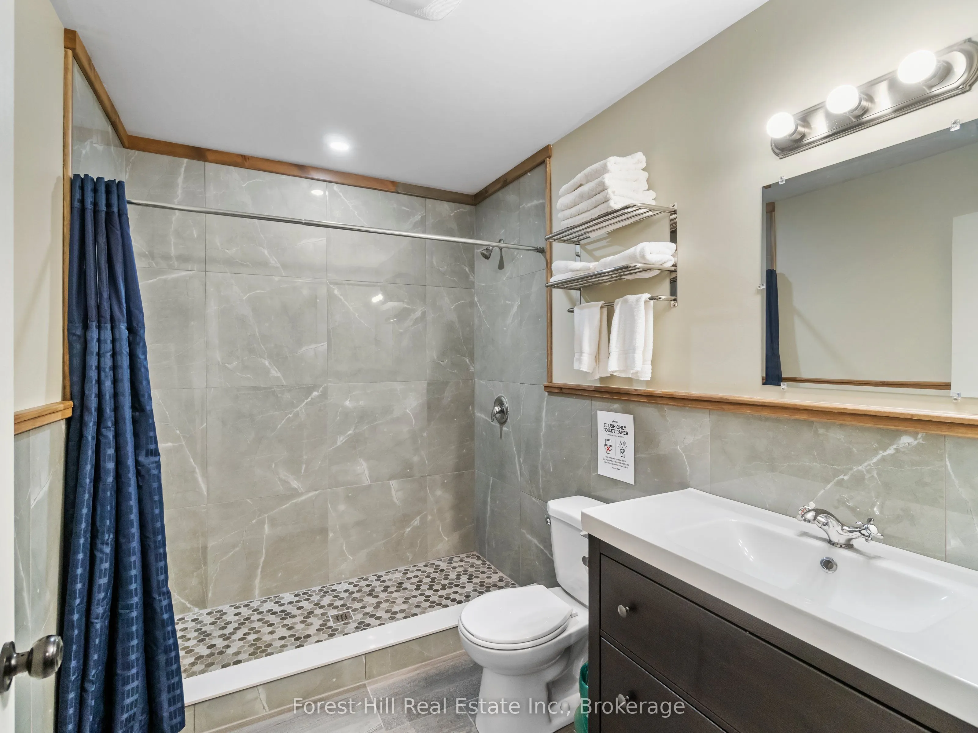1326 Kawagama Lake Road