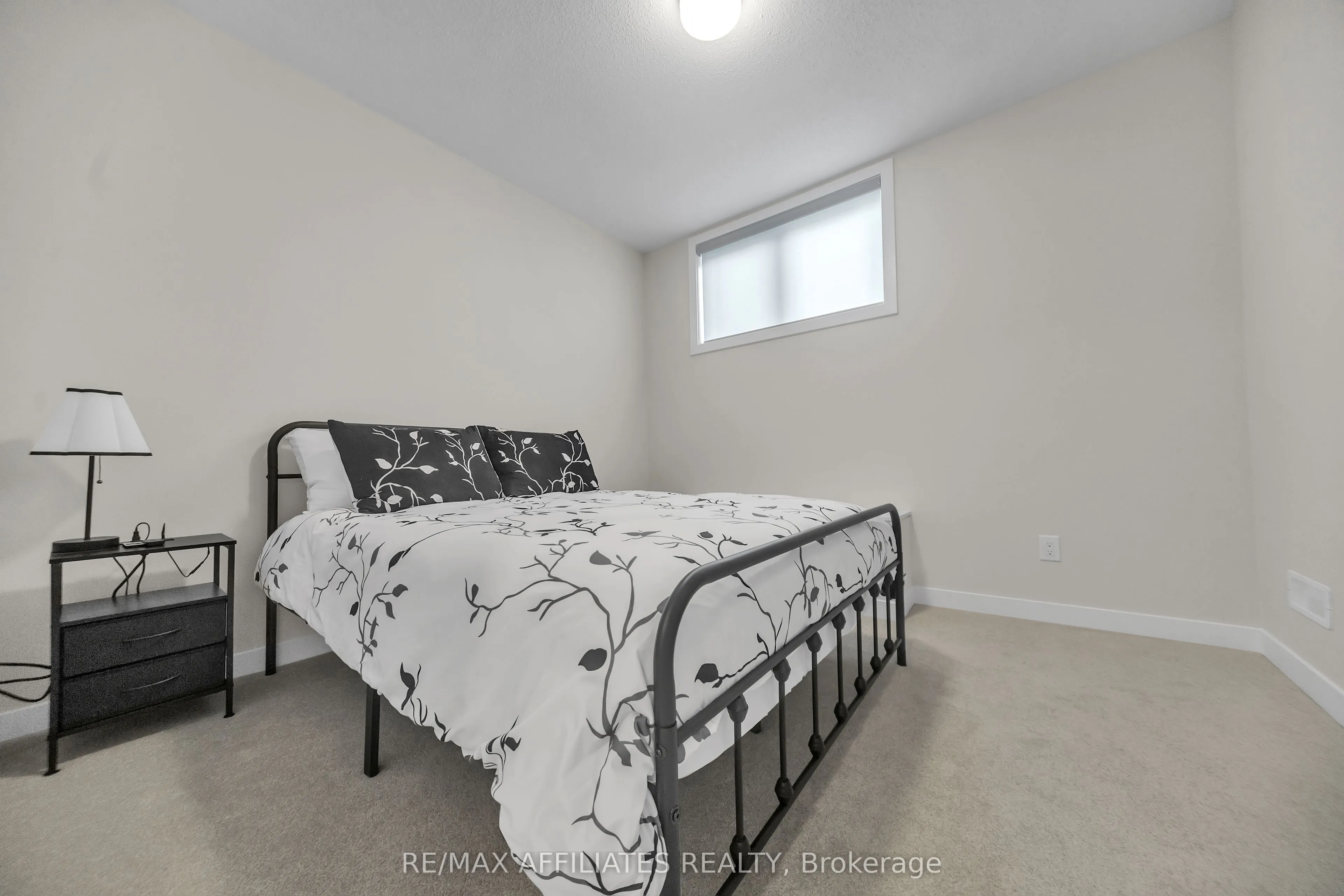 189 Beebalm Crescent