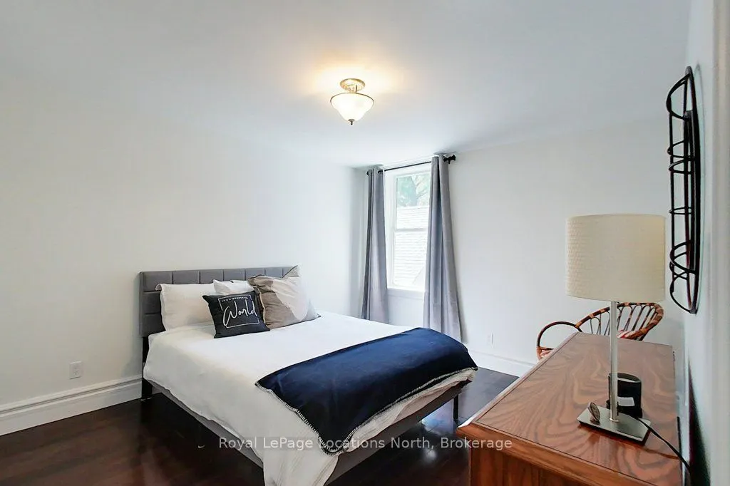 107 Trowbridge Street W