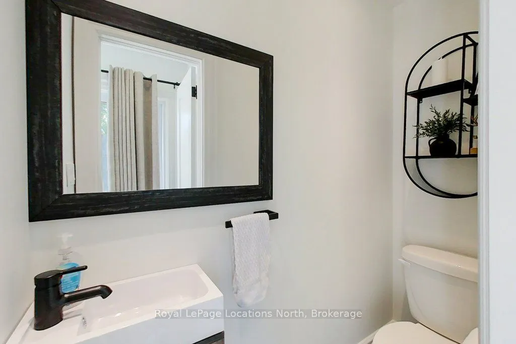 107 Trowbridge Street W