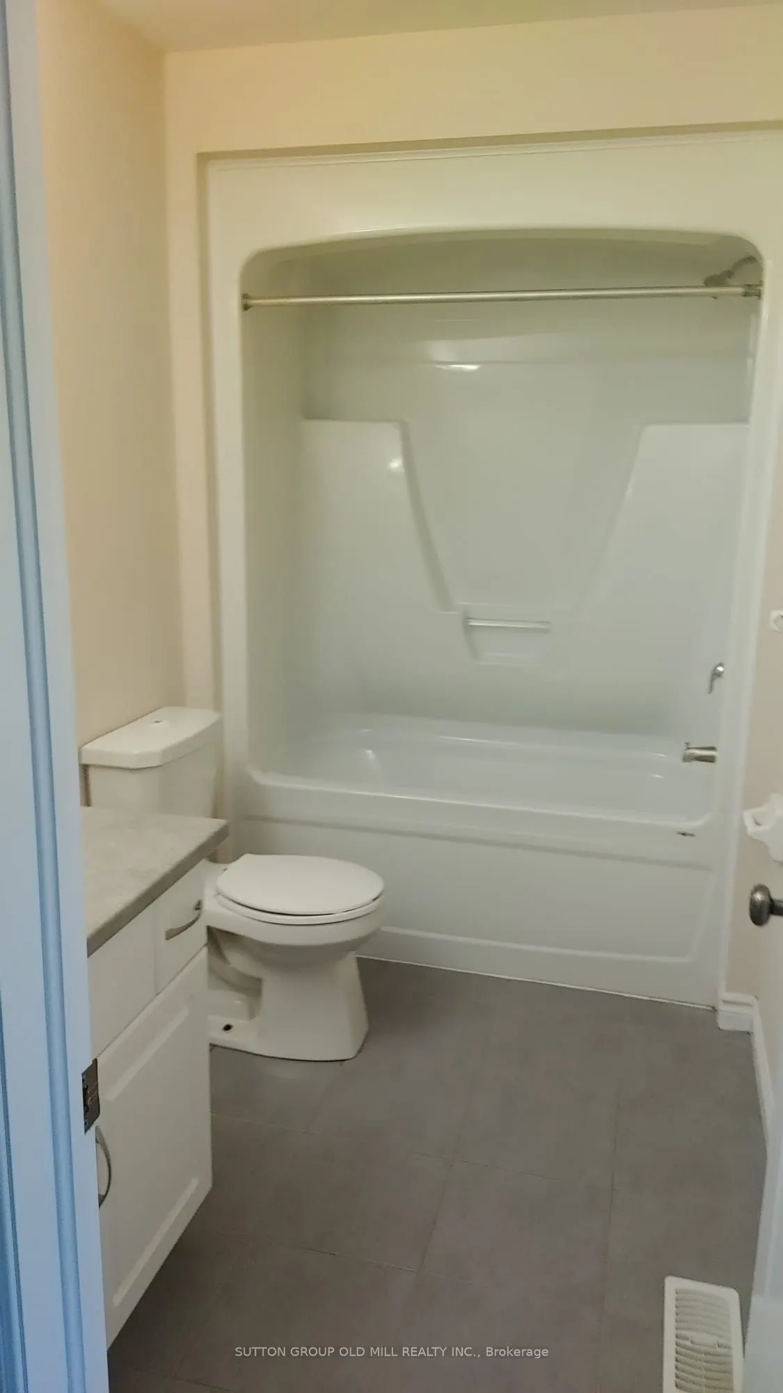 167 Arkell Road, #31