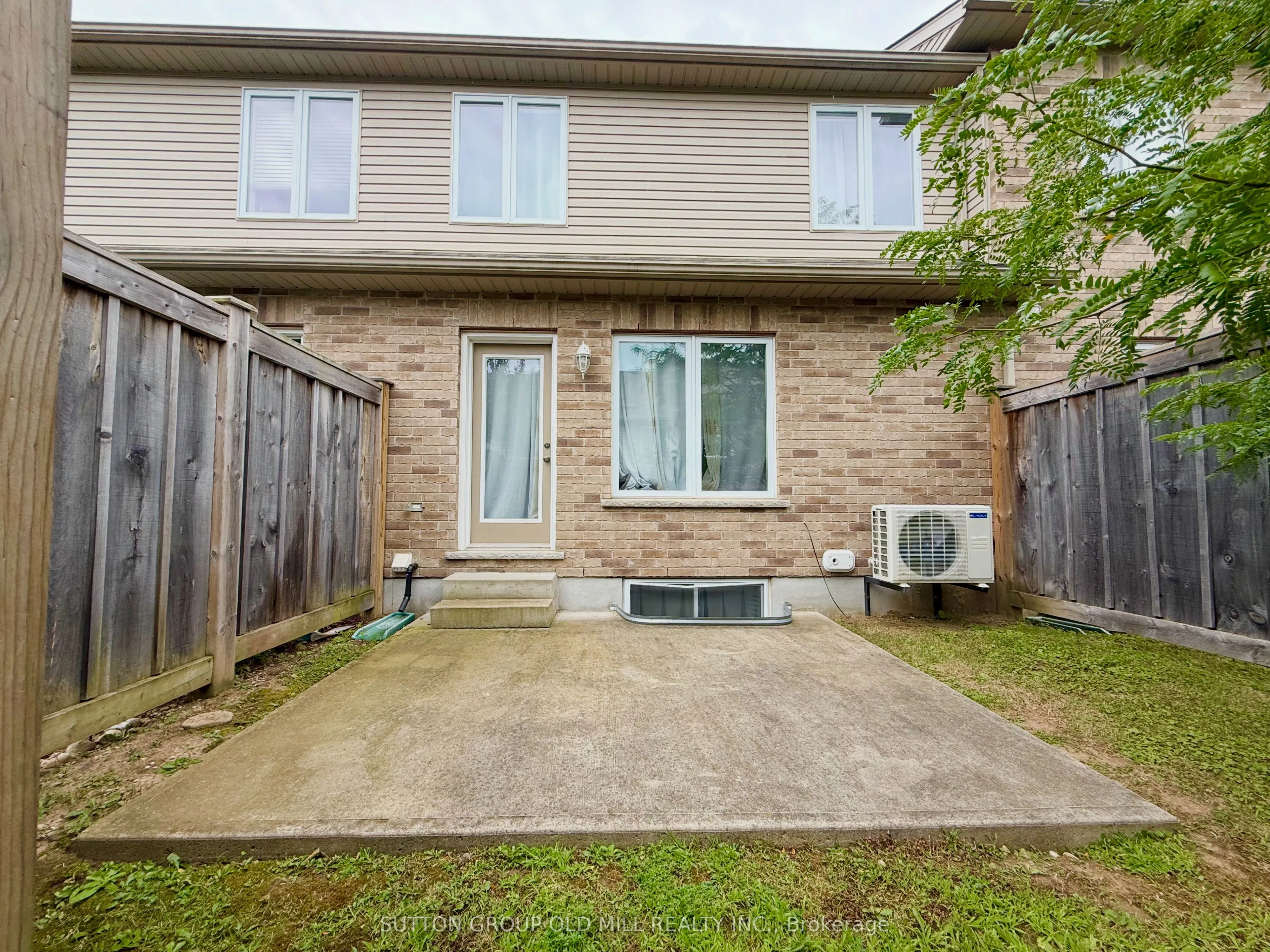 167 Arkell Road, #31