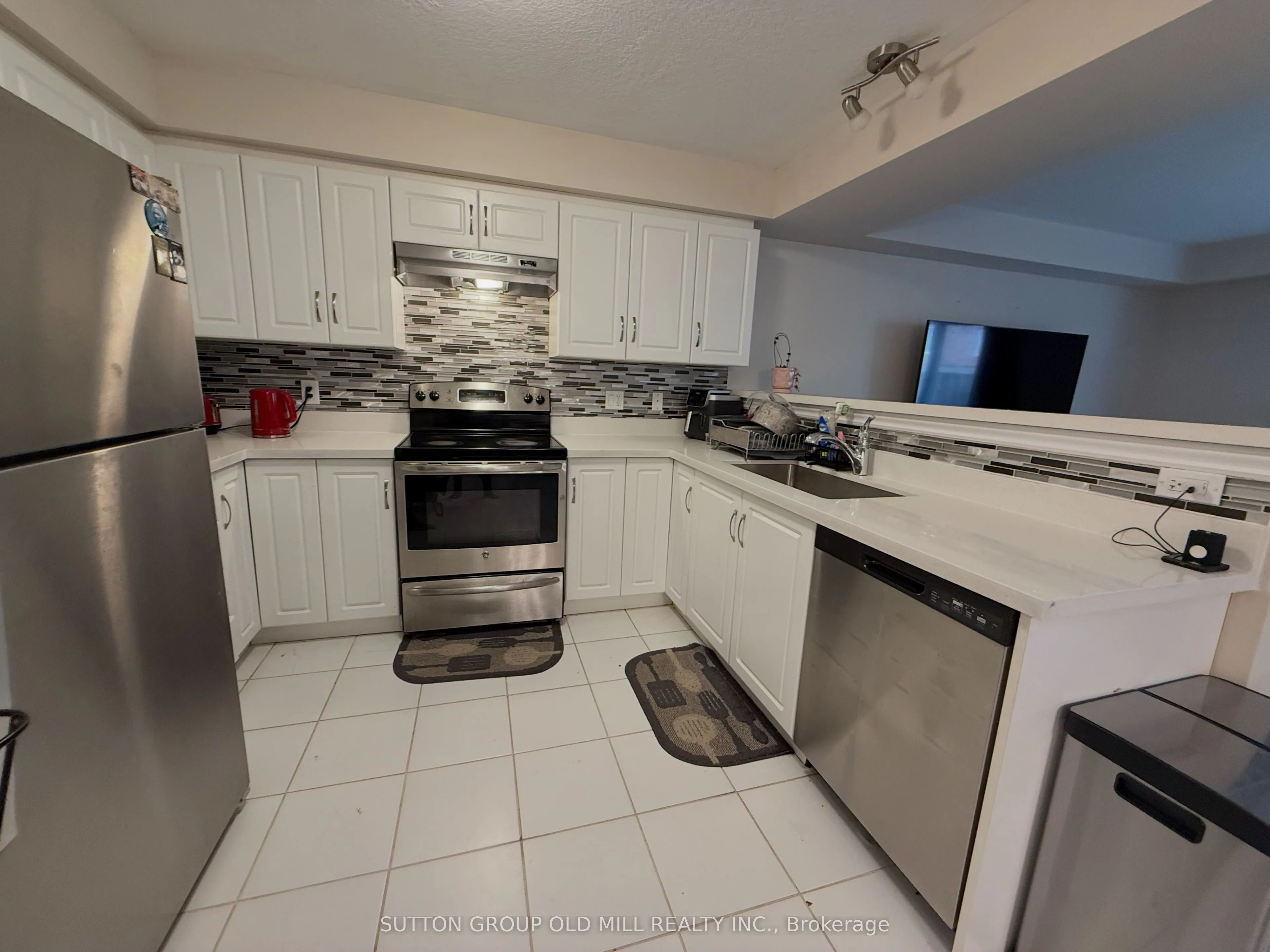 167 Arkell Road, #31