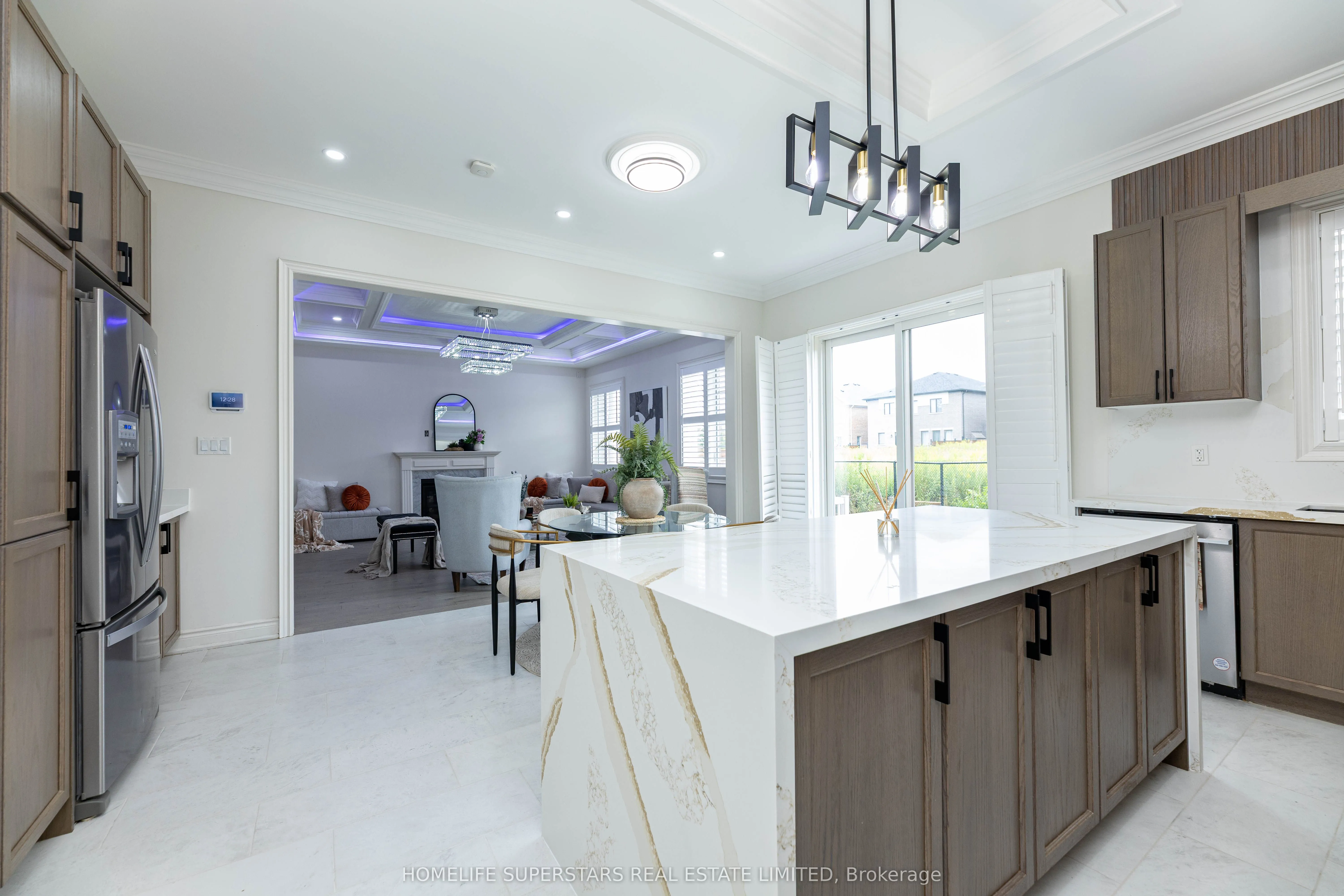 211 Granite ridge Trail