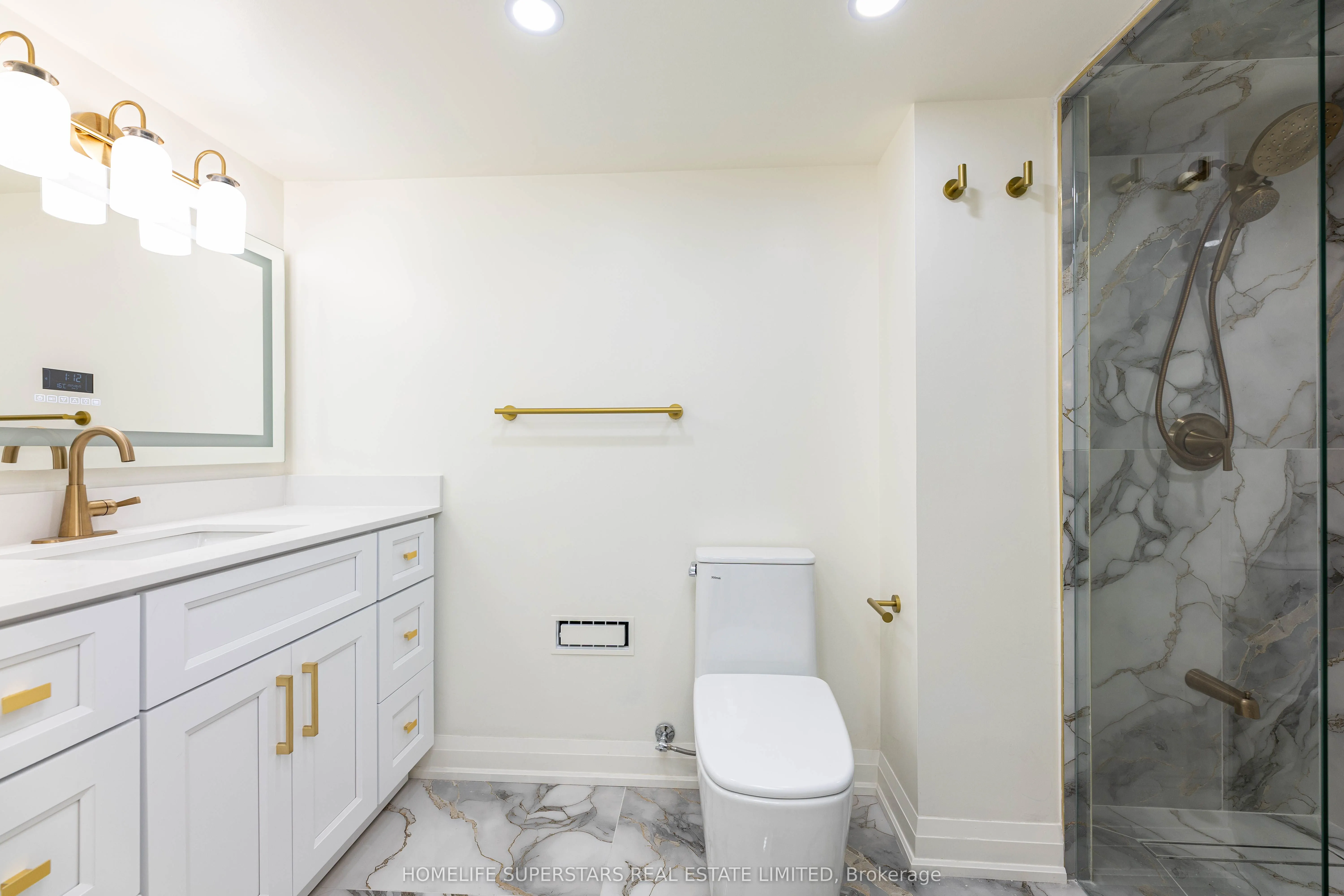 211 Granite ridge Trail