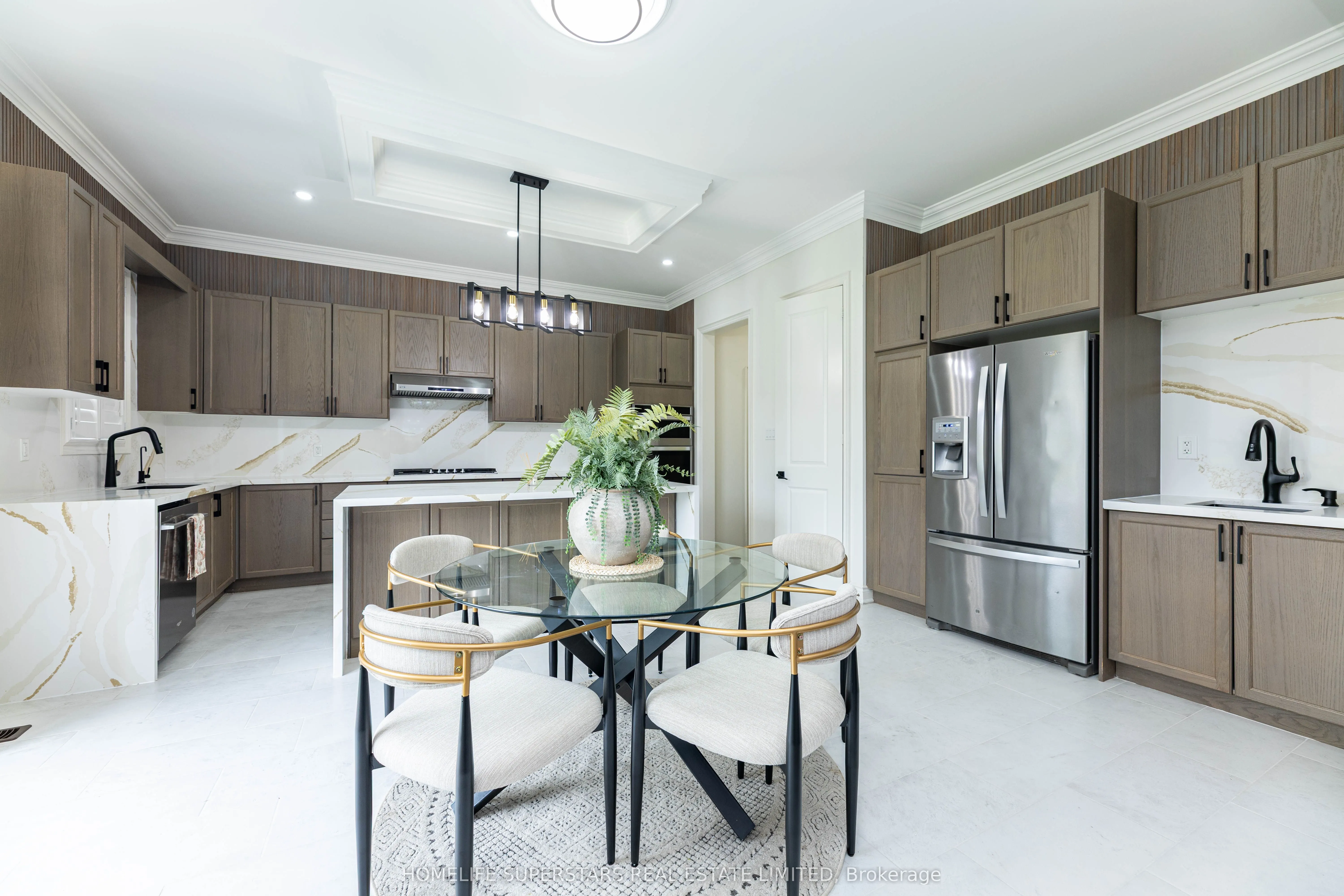 211 Granite ridge Trail