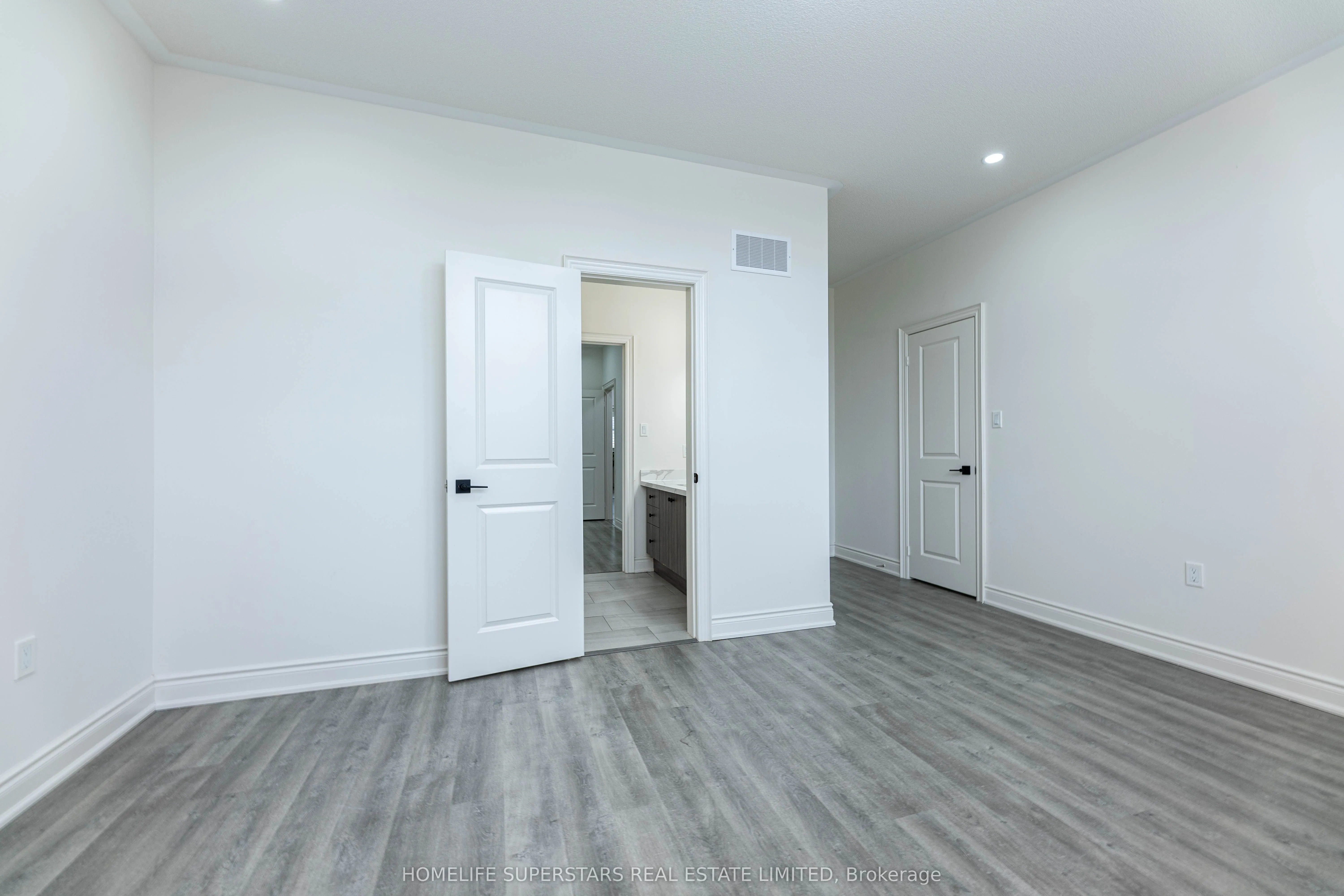 211 Granite ridge Trail