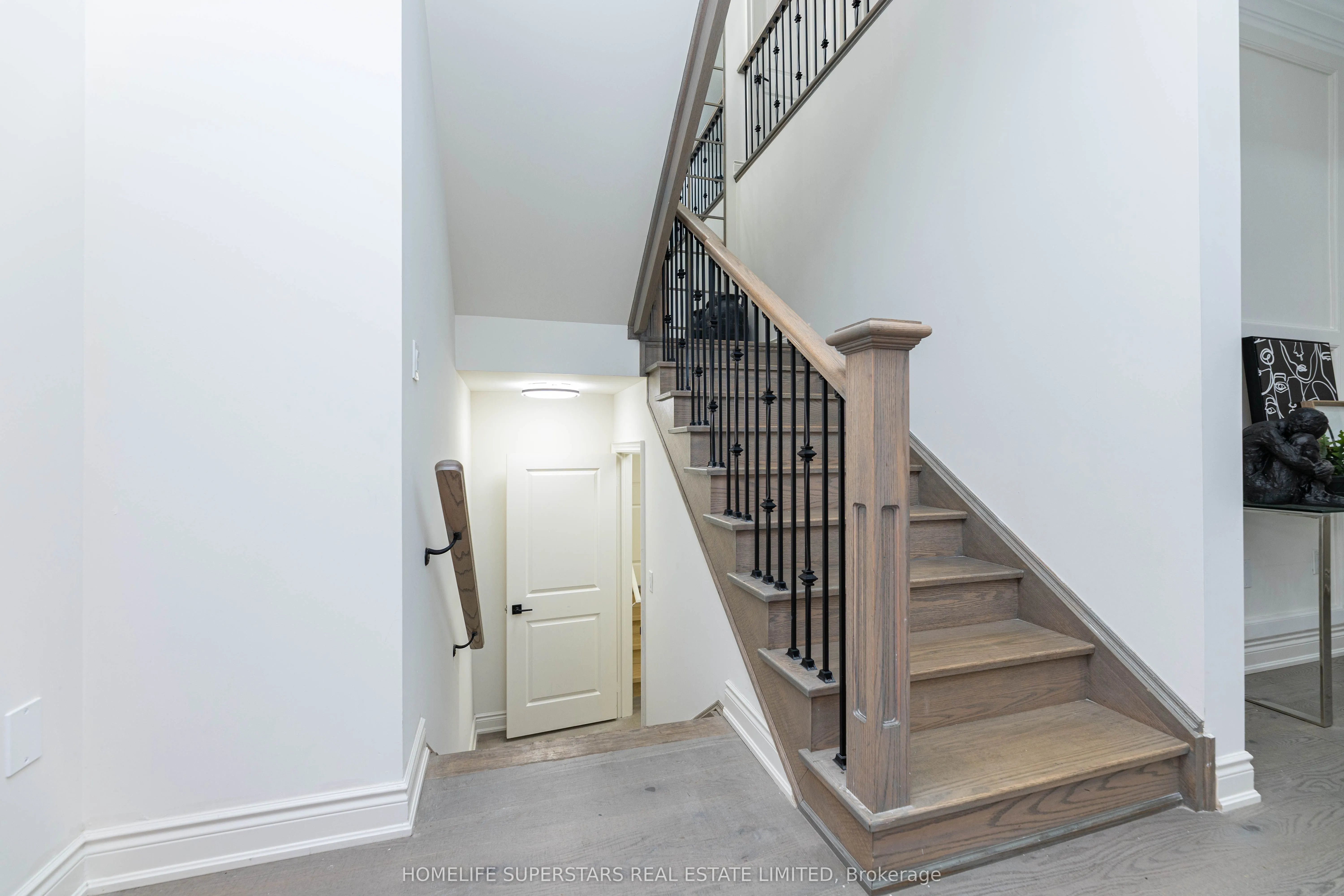 211 Granite ridge Trail