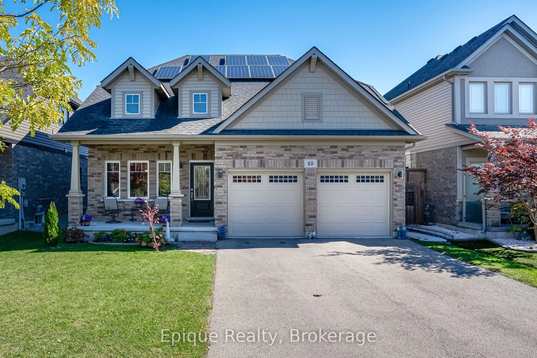68 Roselawn Crescent