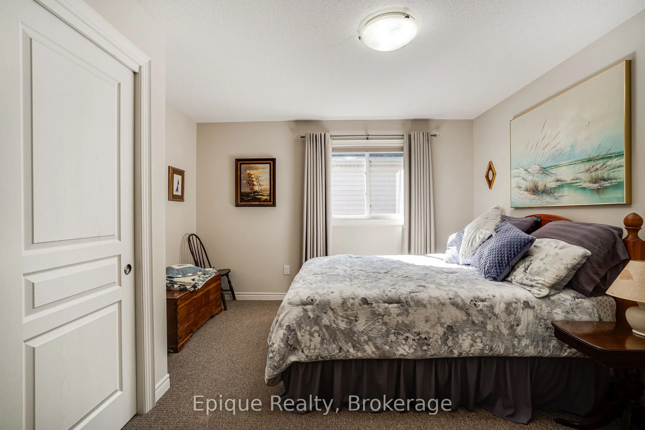 68 Roselawn Crescent
