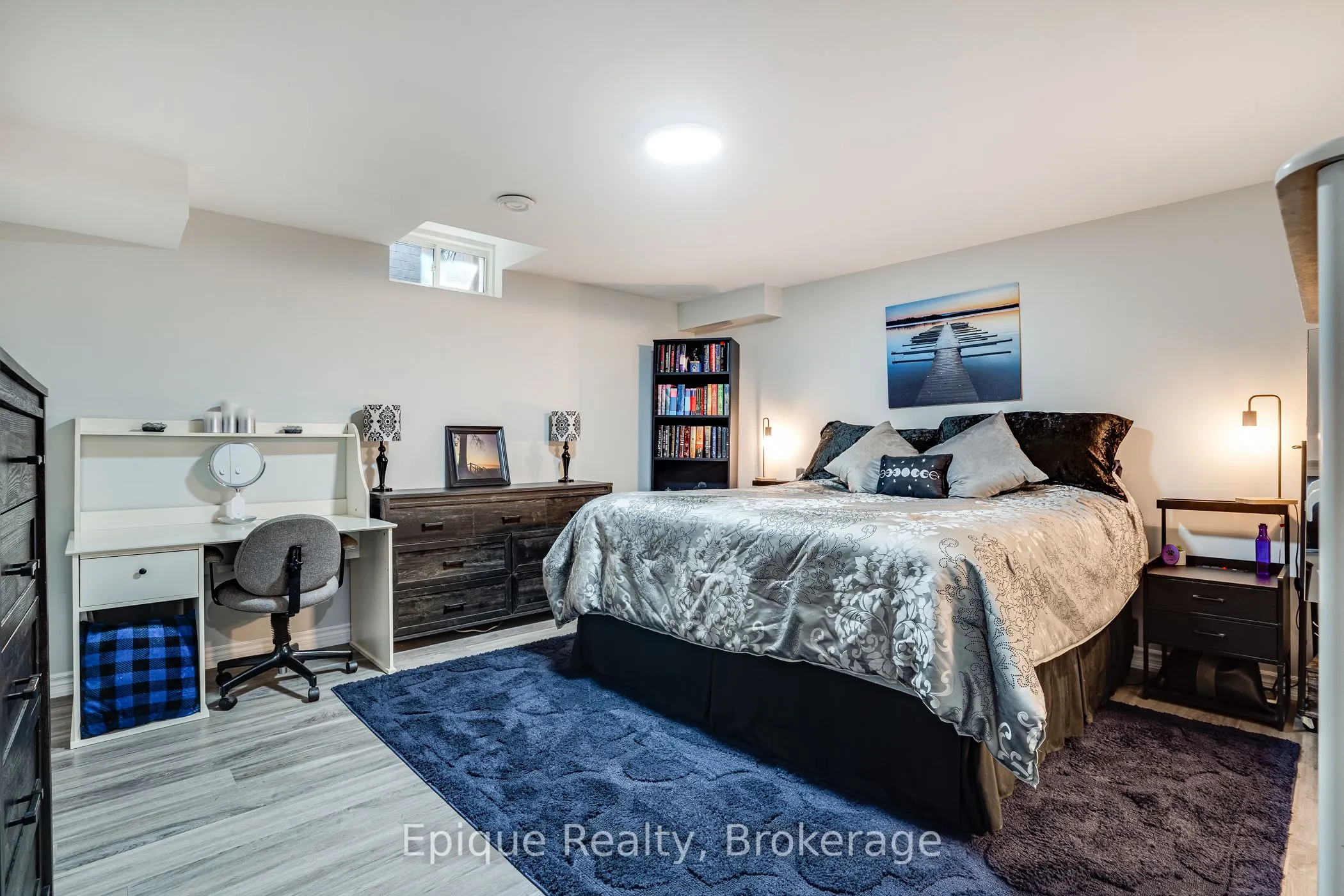 68 Roselawn Crescent