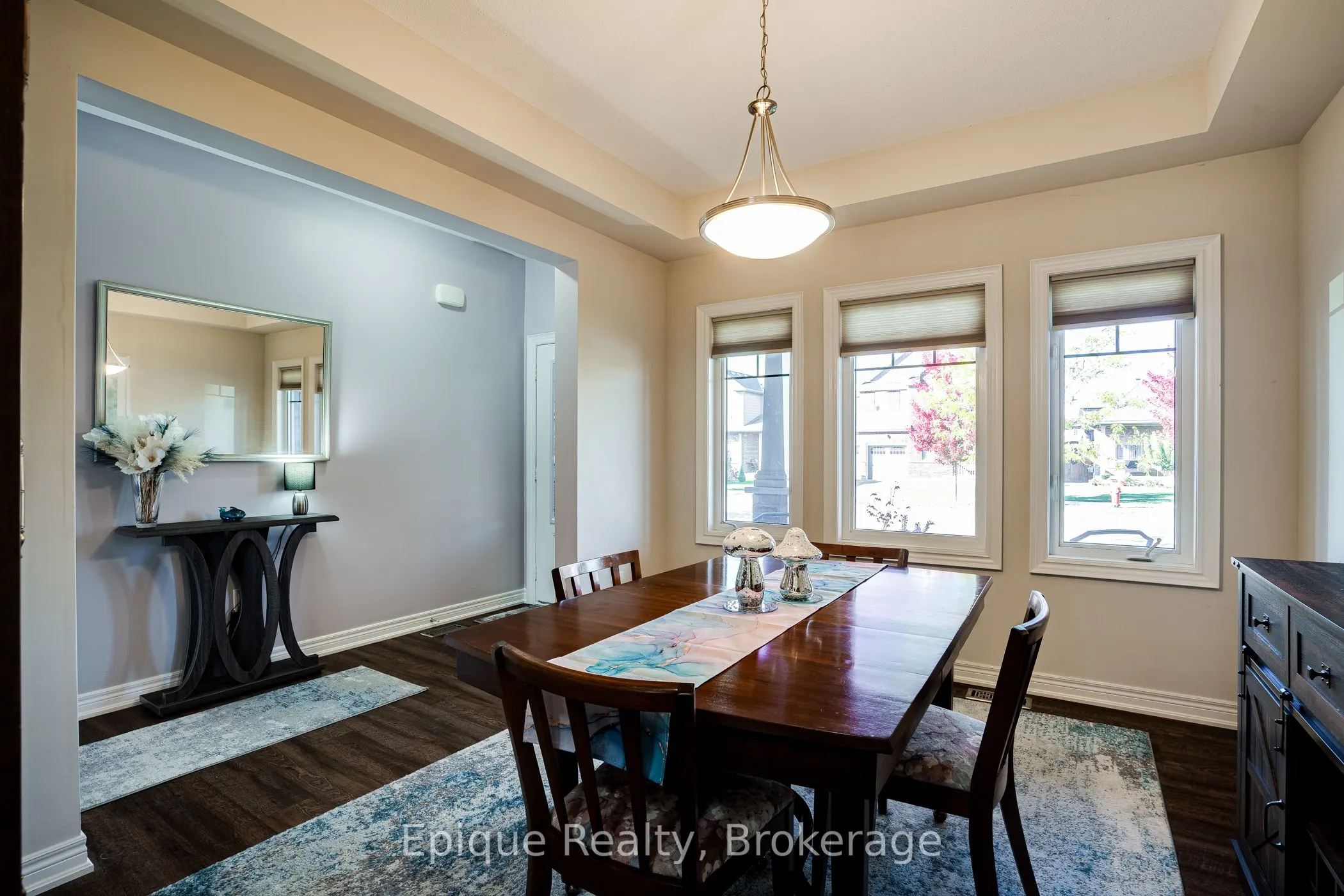 68 Roselawn Crescent