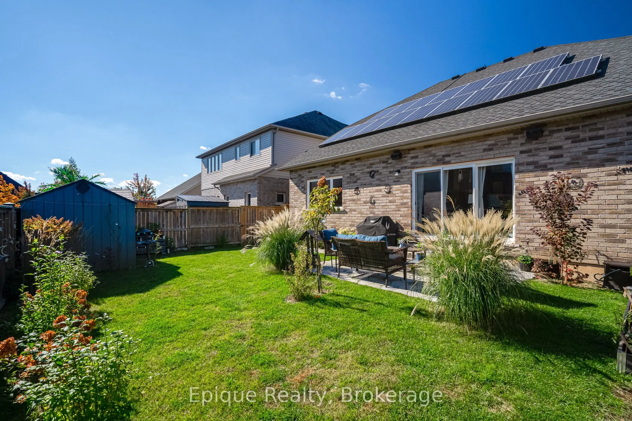 68 Roselawn Crescent
