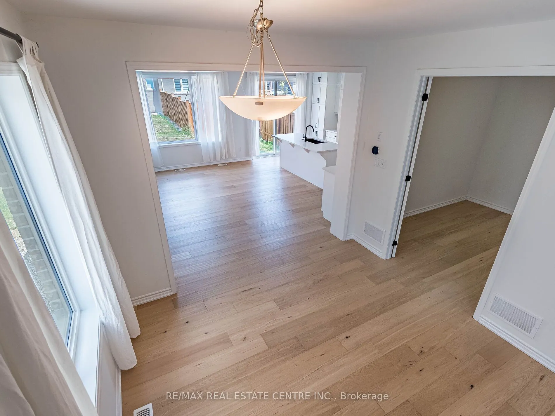 71 Routley Street