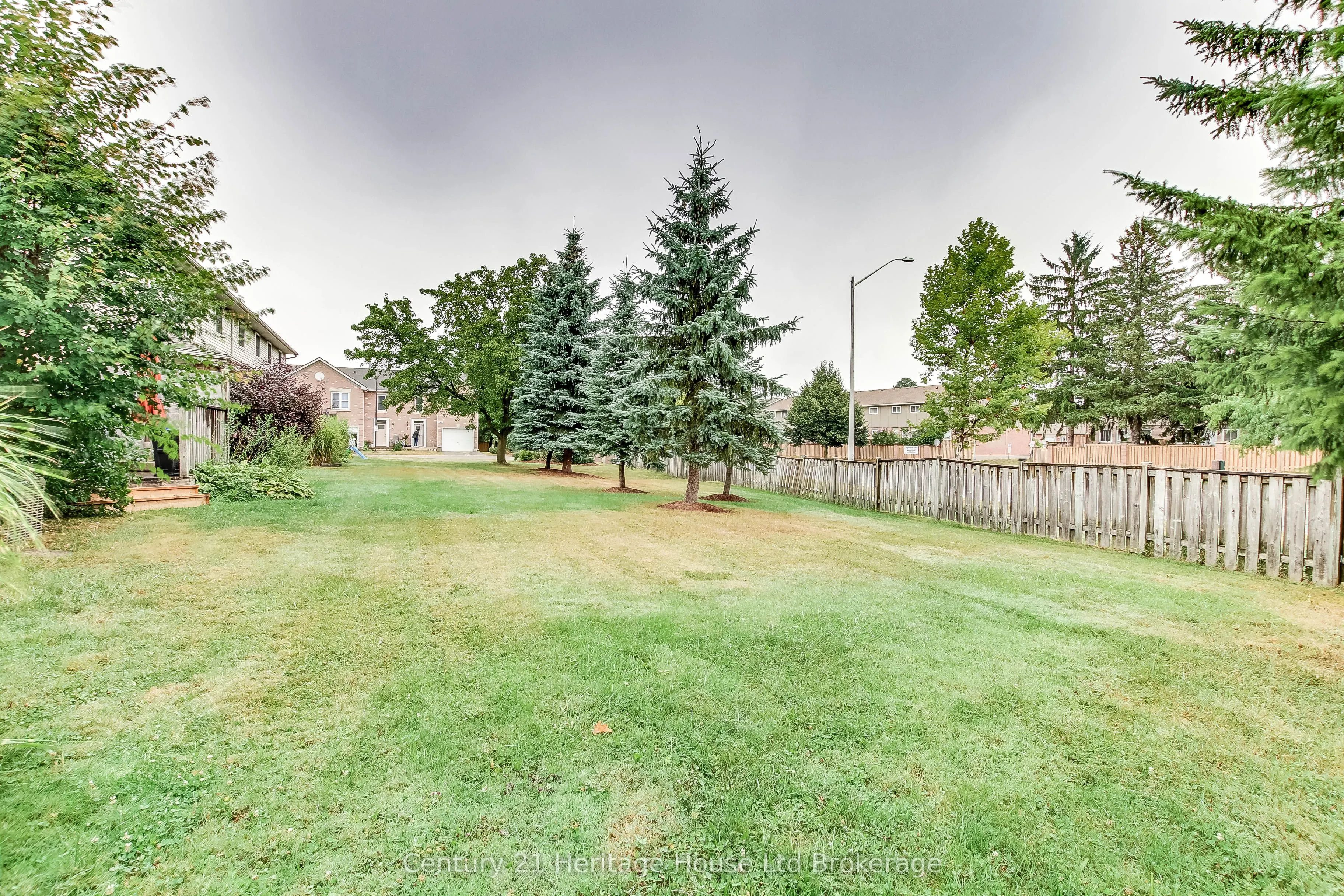 395 Springbank Avenue N, #6