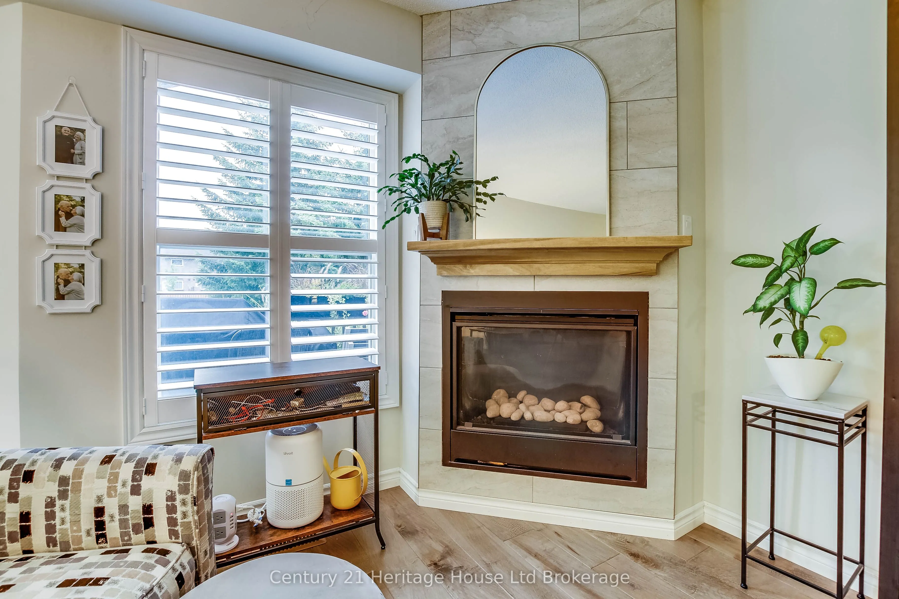 395 Springbank Avenue N, #6