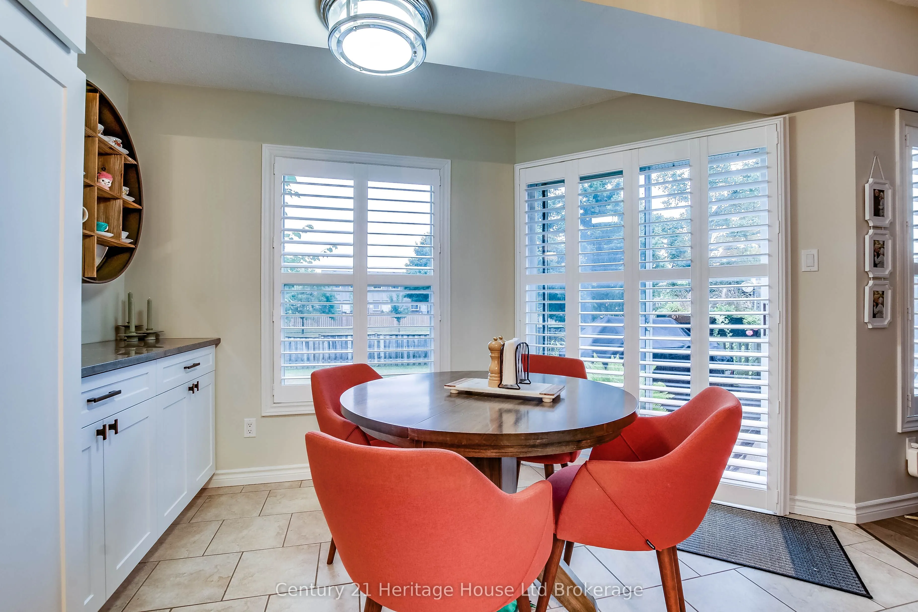 395 Springbank Avenue N, #6