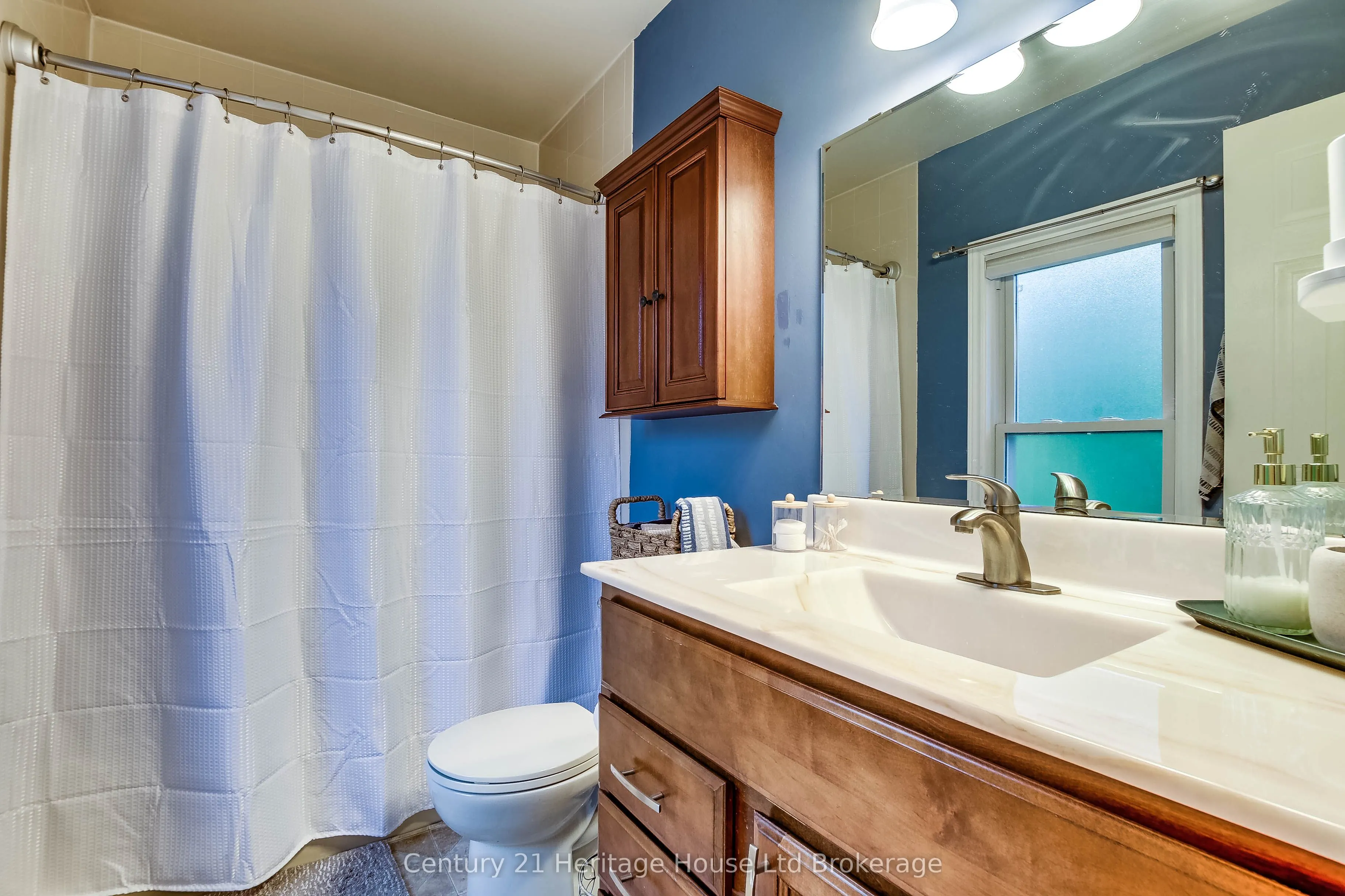 395 Springbank Avenue N, #6