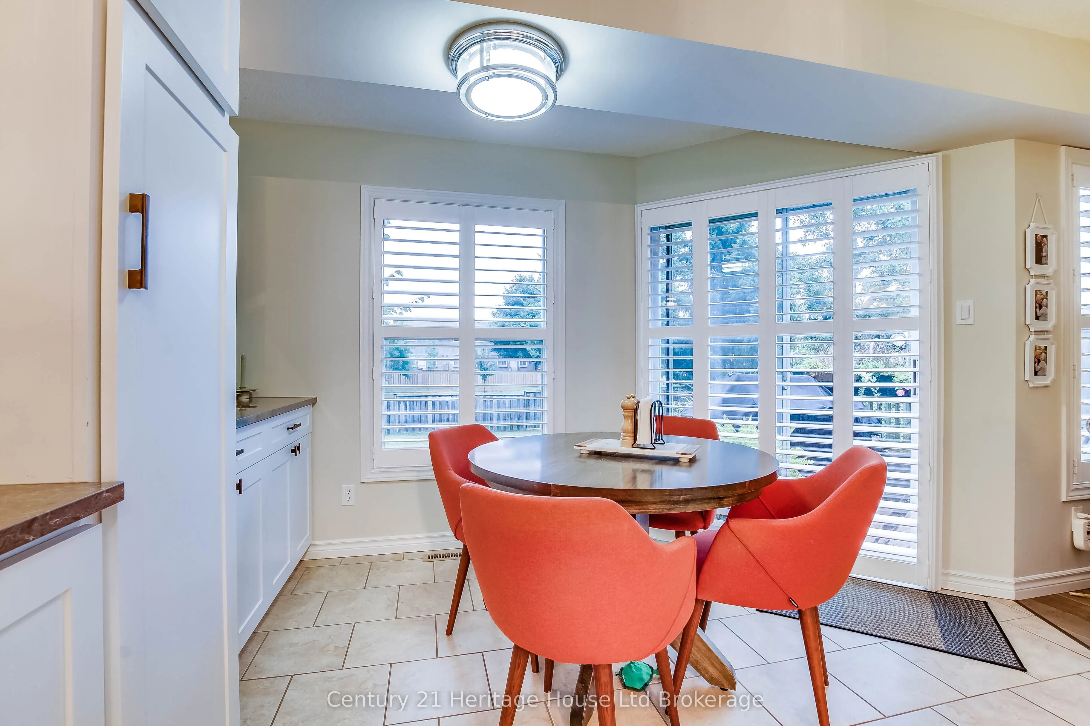 395 Springbank Avenue N, #6