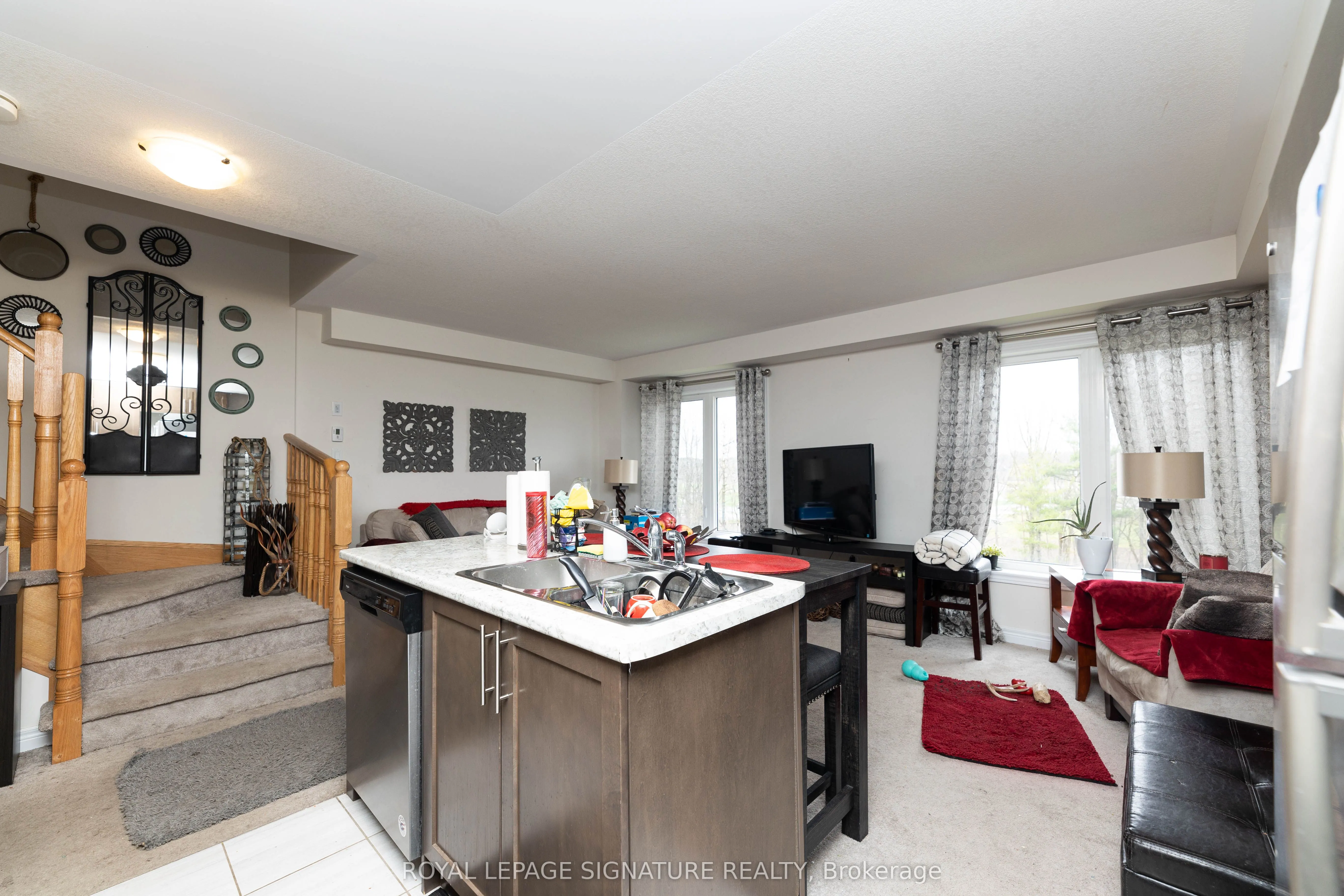 740 Linden Drive, #11