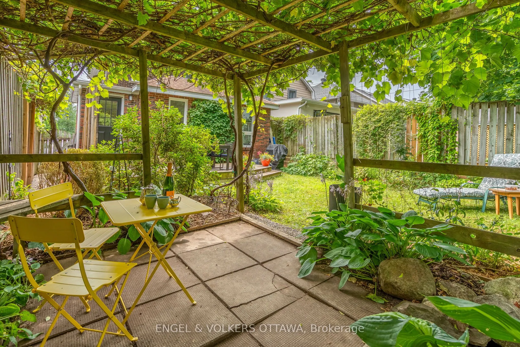47 Fentiman Avenue