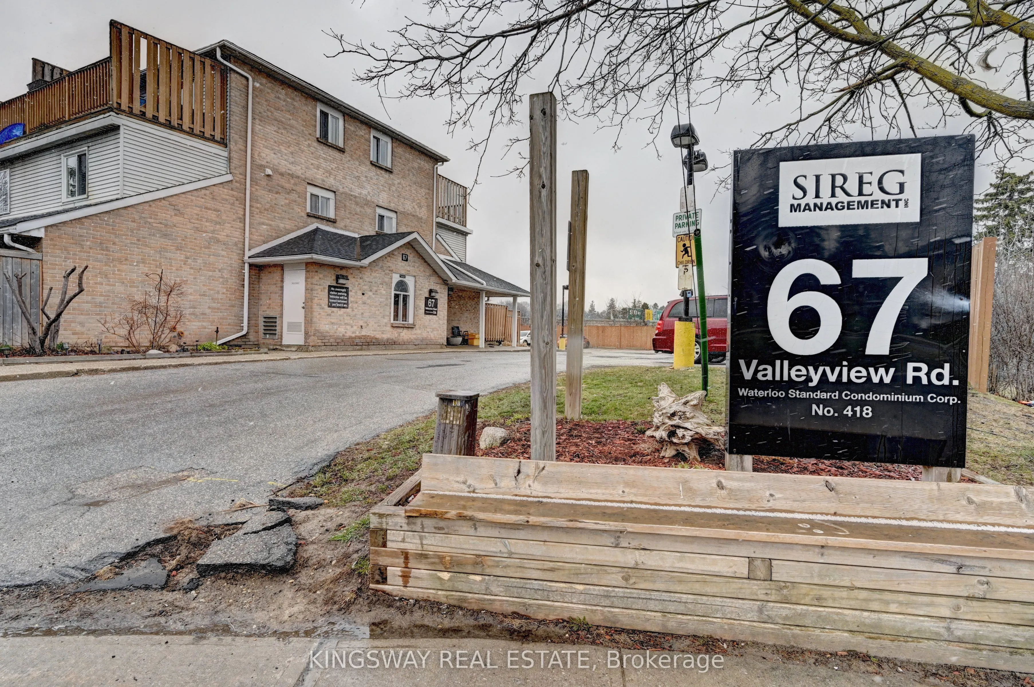 67 Valleyview Road, #37