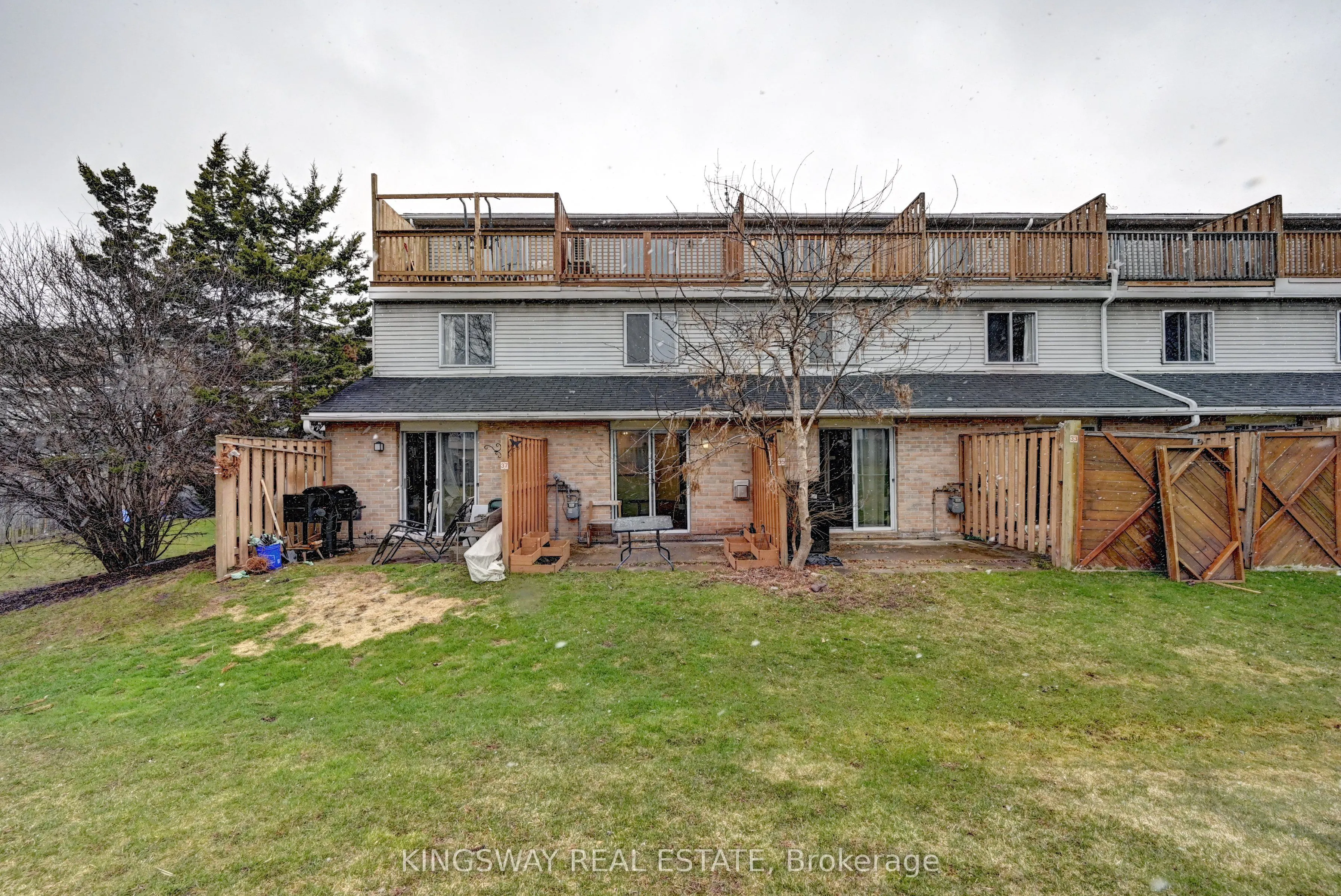 67 Valleyview Road, #37